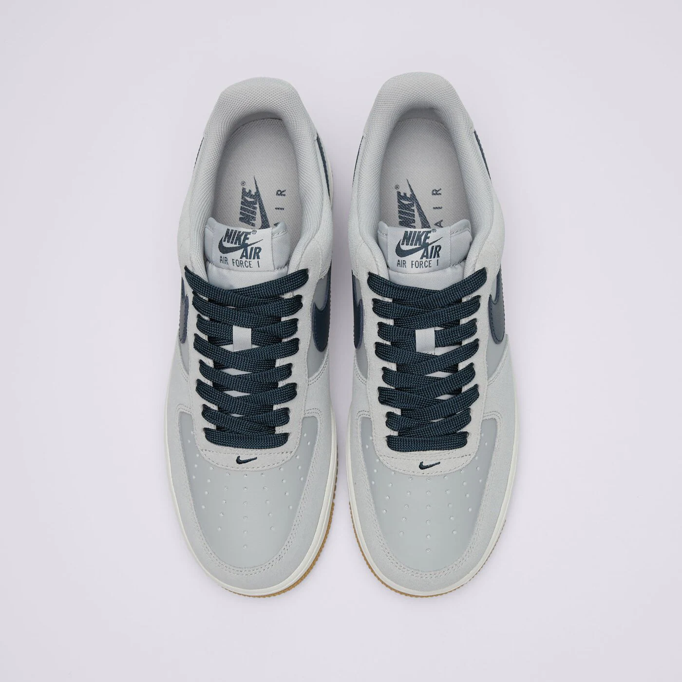 NIKE AIR FORCE 1 '07 LV8