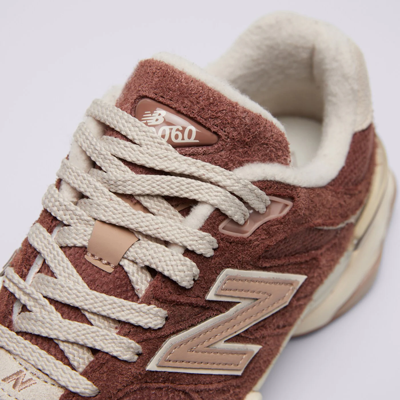 NEW BALANCE U9060CCC