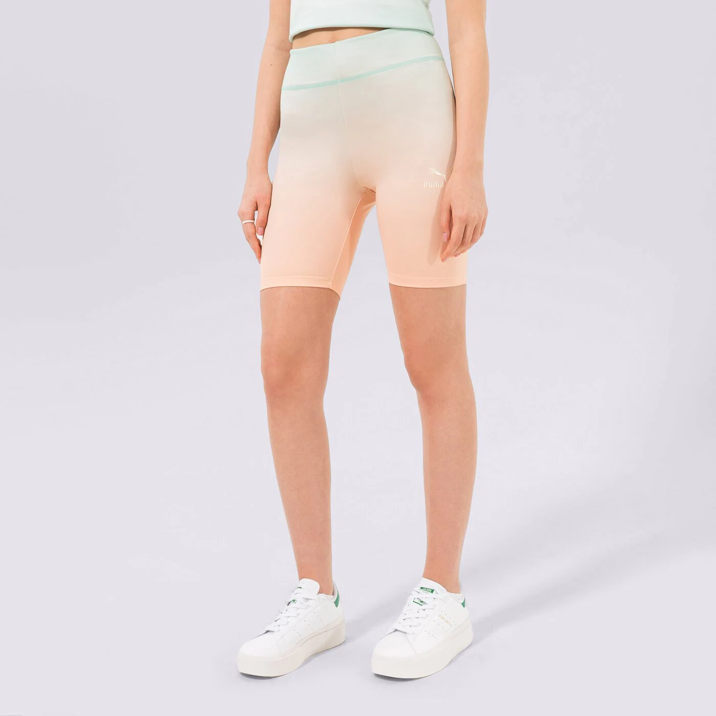 PUMA RÖVIDNADRÁG 845842