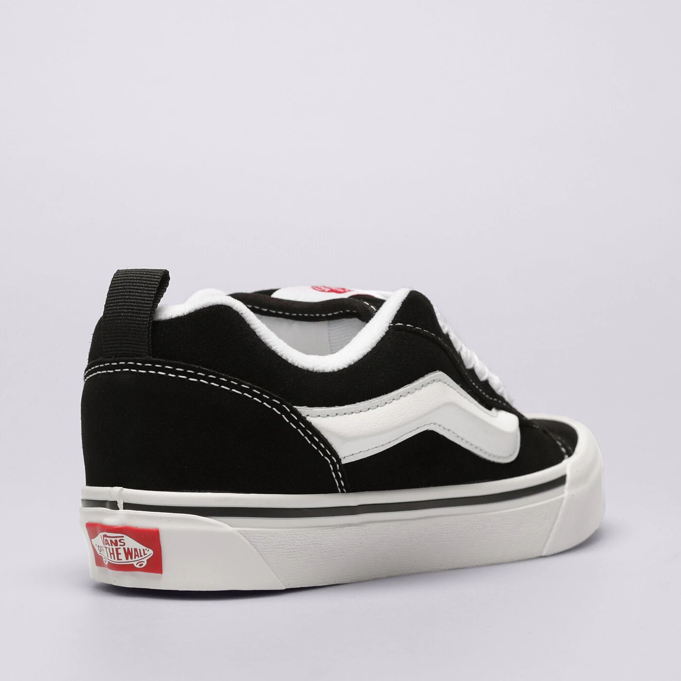VANS KNU SKOOL