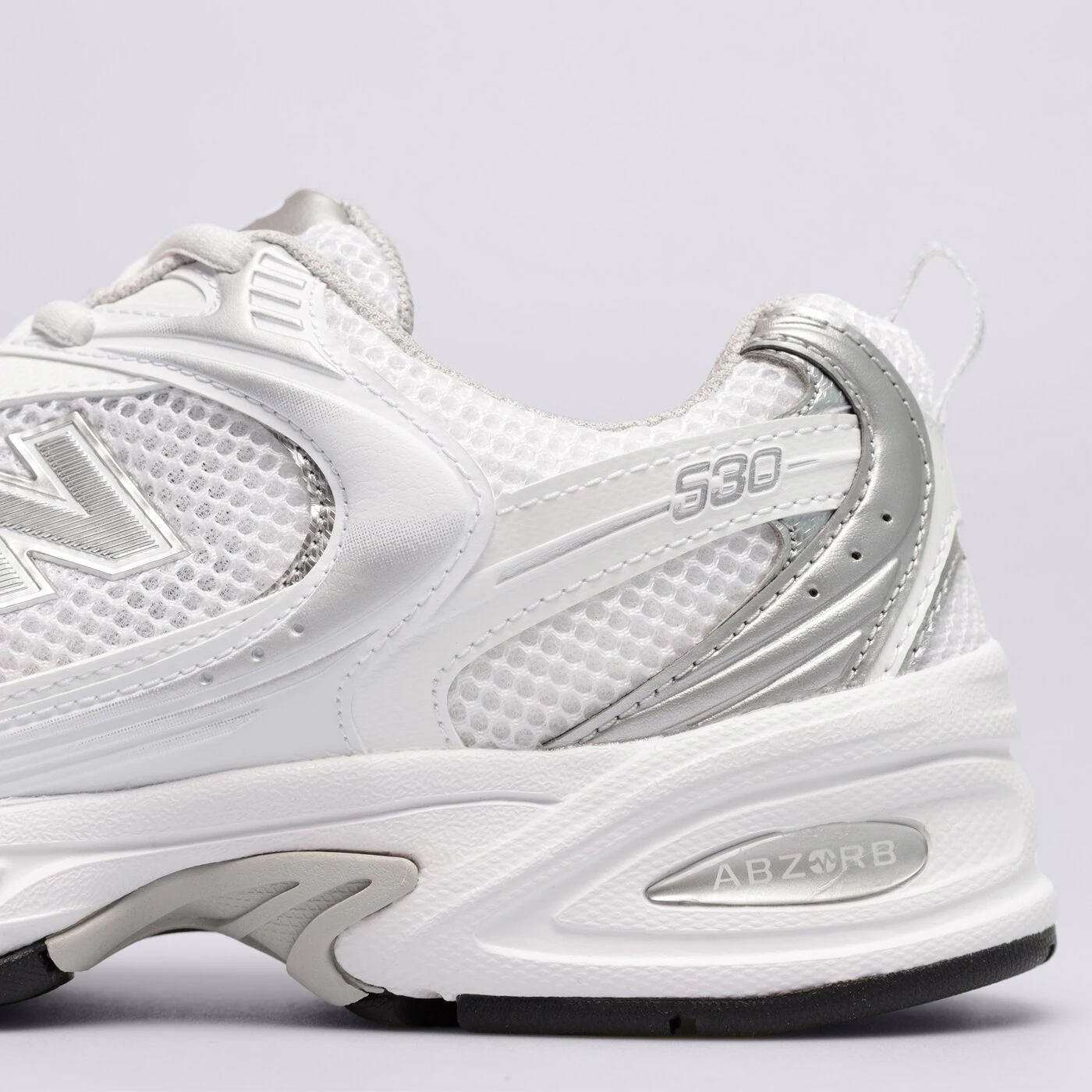 NEW BALANCE 530