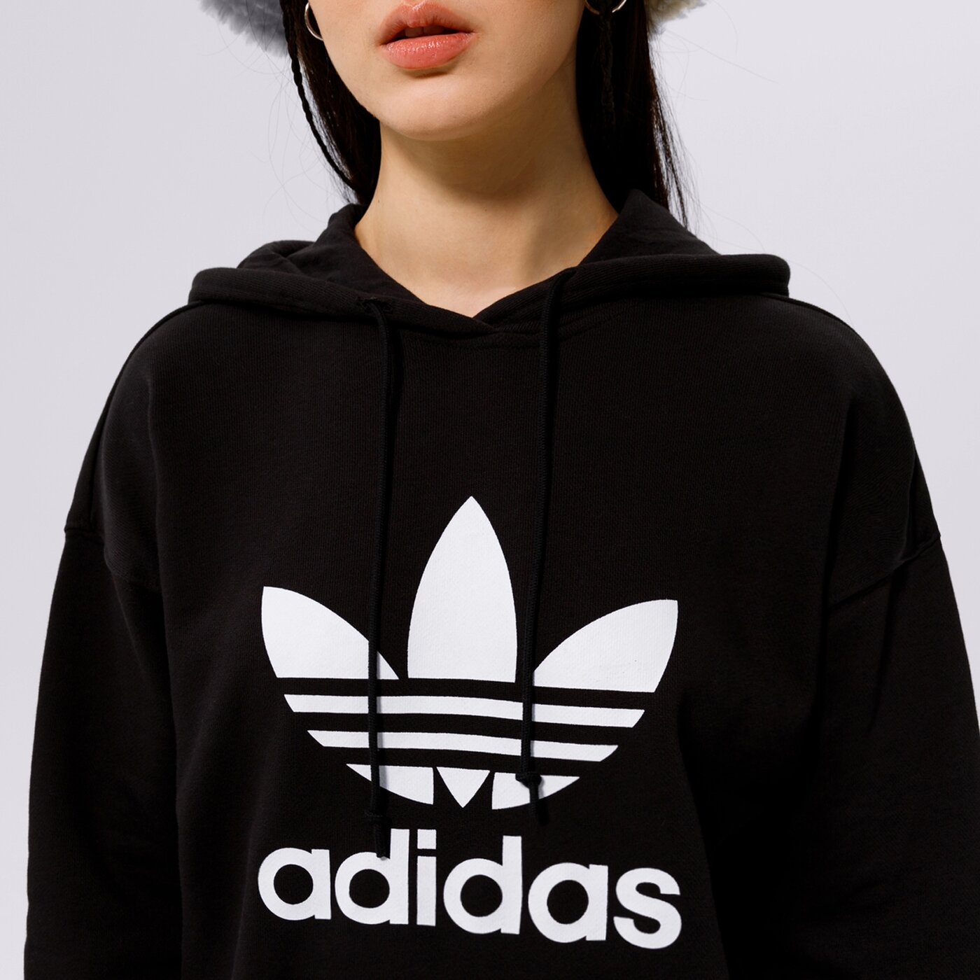 ADIDAS PULÓVER KAPUCNIS TRF HOODIE