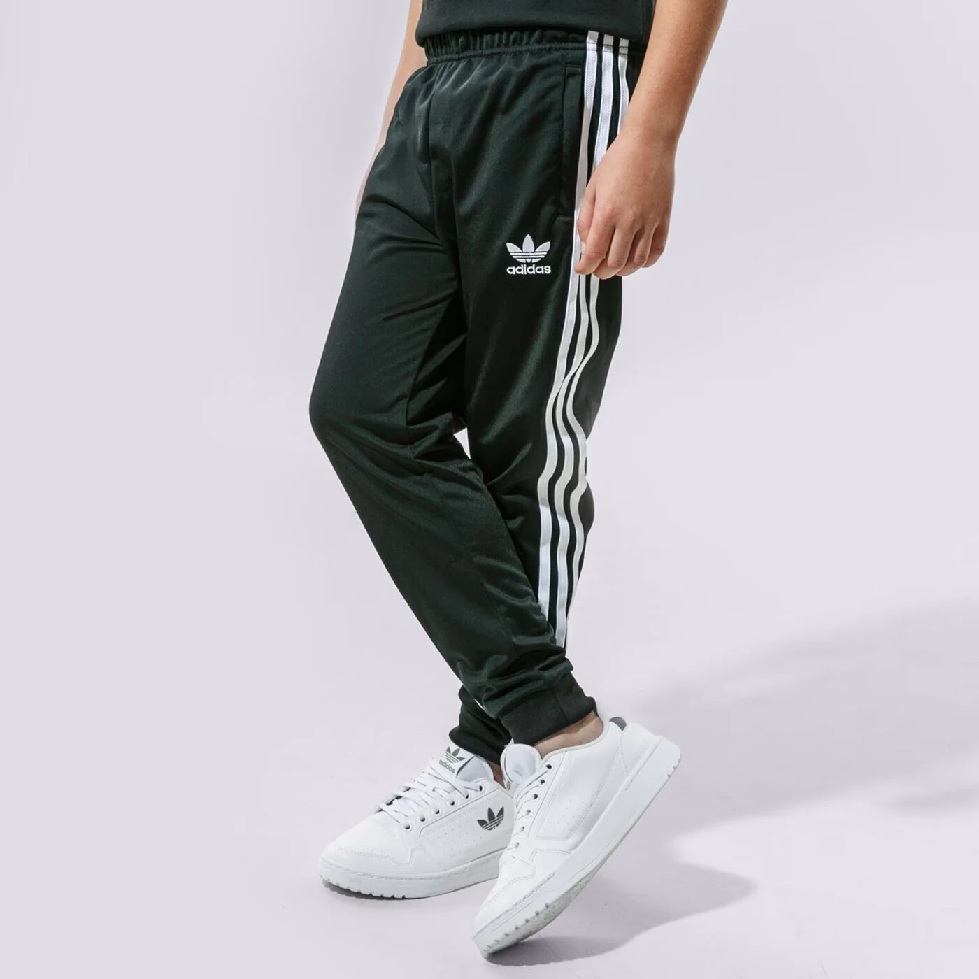 ADIDAS NADRÁG SST TRACK PANTS B