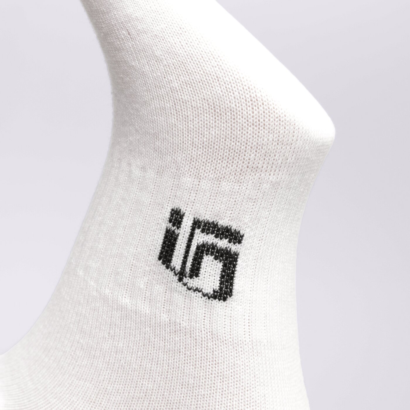 SIZEER ZOKNI TITOKZOKNI BIALE TITOKZOKNI