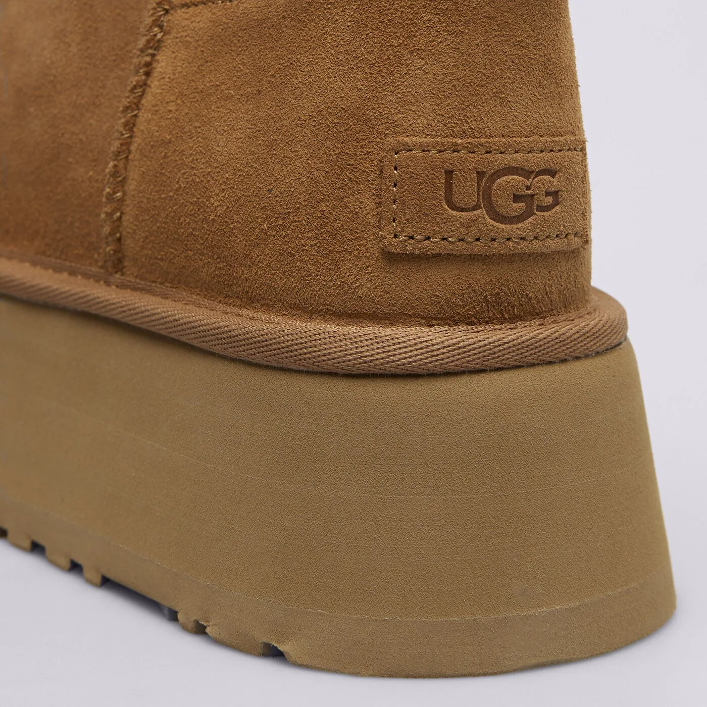 UGG W CLASSIC MINI DIPPER