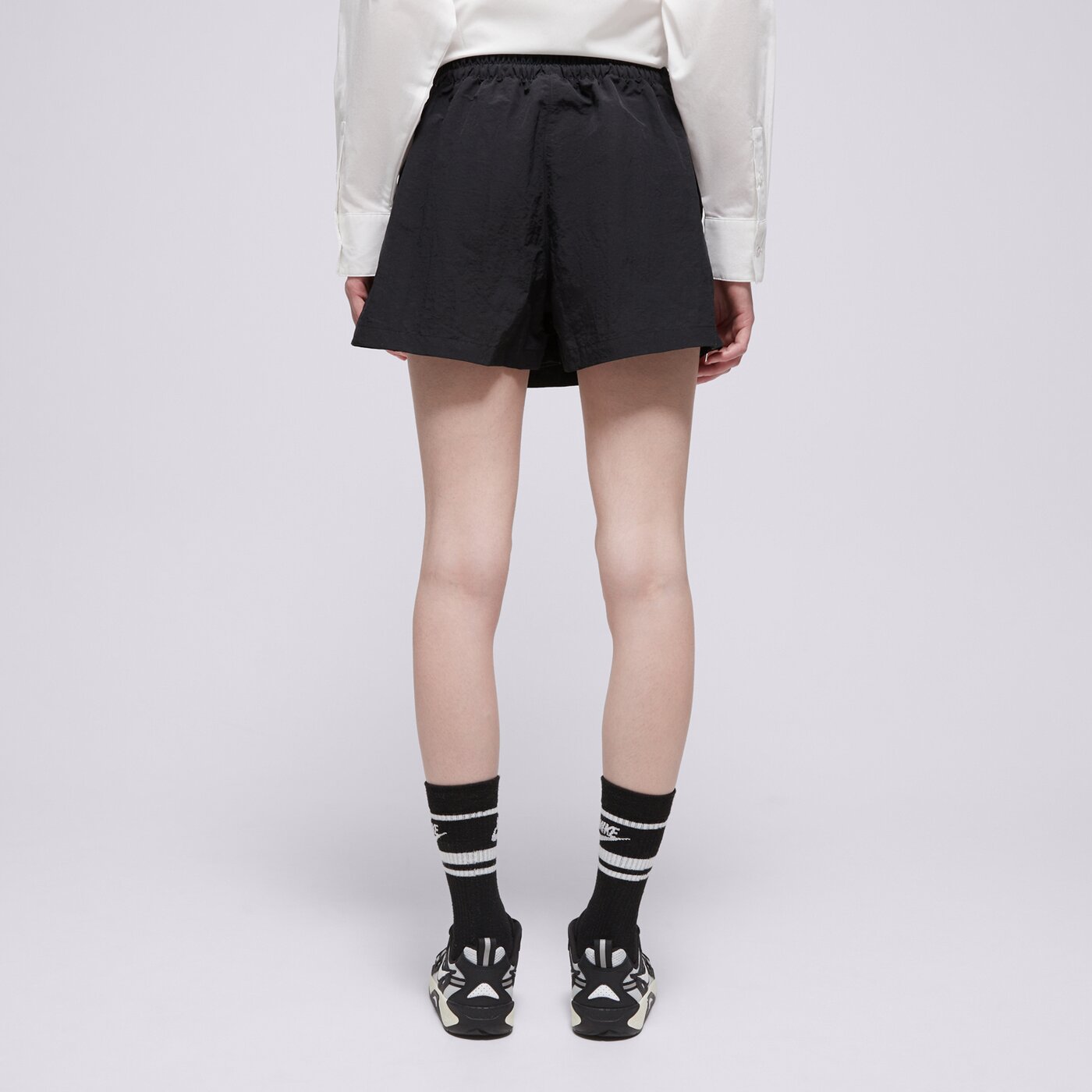 NIKE RÖVIDNADRÁG W NSW ESSNTL WVN MR 3