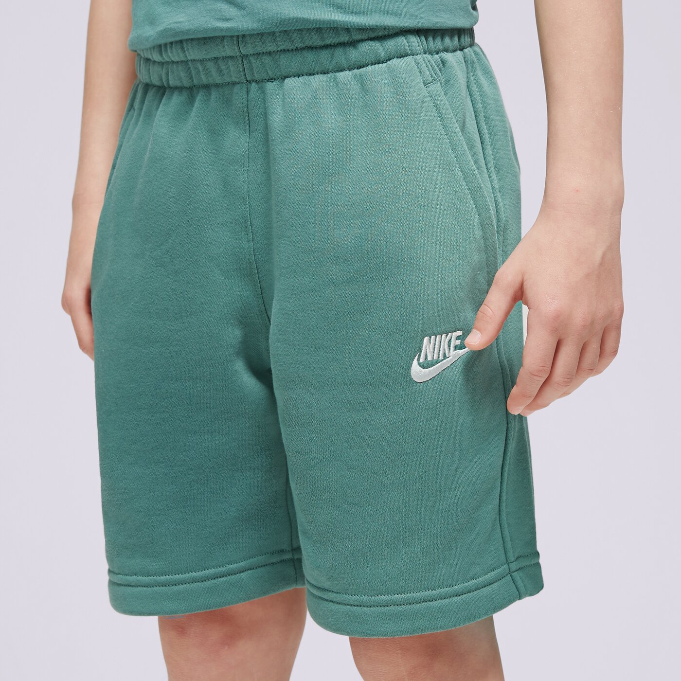NIKE RÖVIDNADRÁG K NSW CLUB FT SHORT LBR BOY