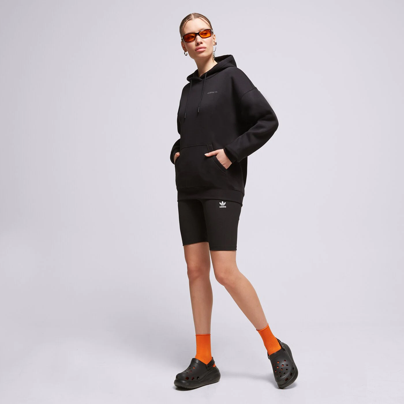 ADIDAS RÖVIDNADRÁG