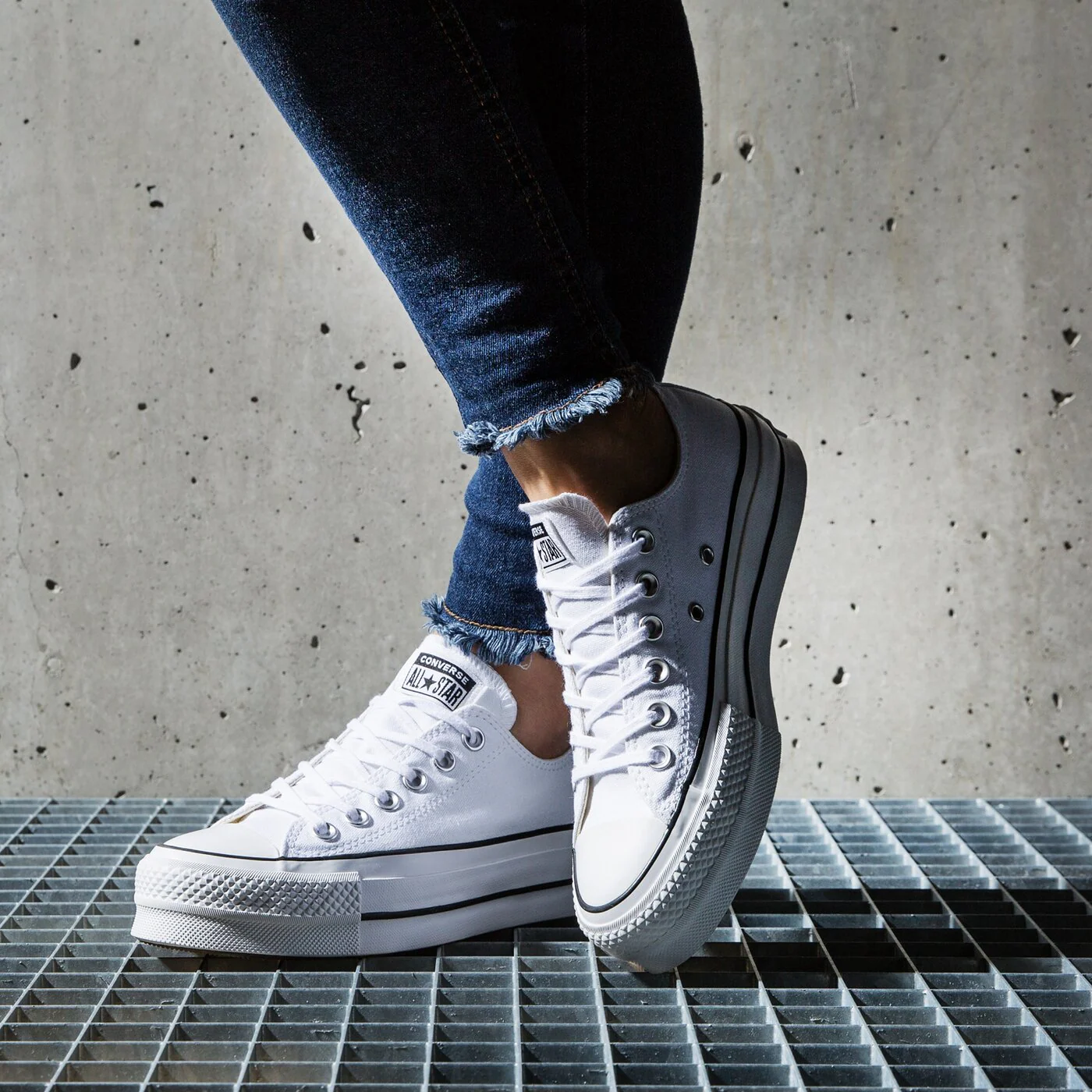 CONVERSE CHUCK TAYLOR ALL STAR LIFT CANVAS LOW TOP
