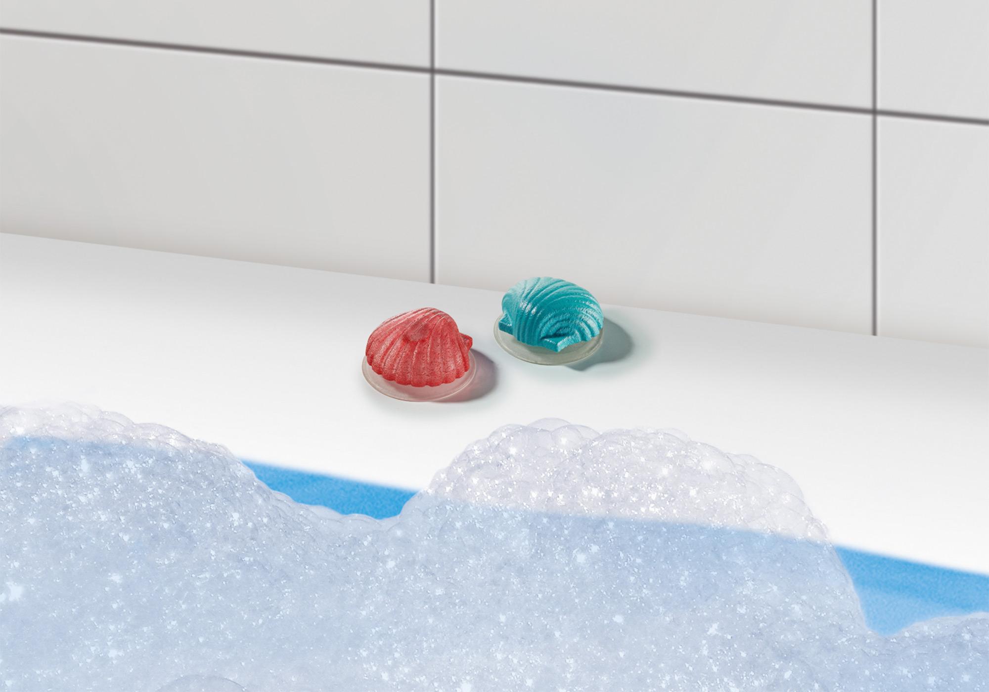 Liebevolle Meerjungfrauenfamilie