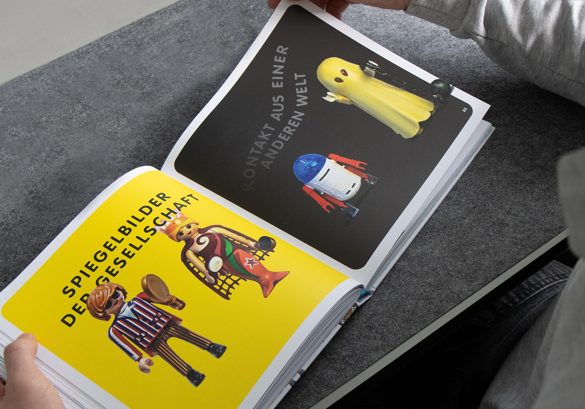 Play (Buch. 224 Seiten)