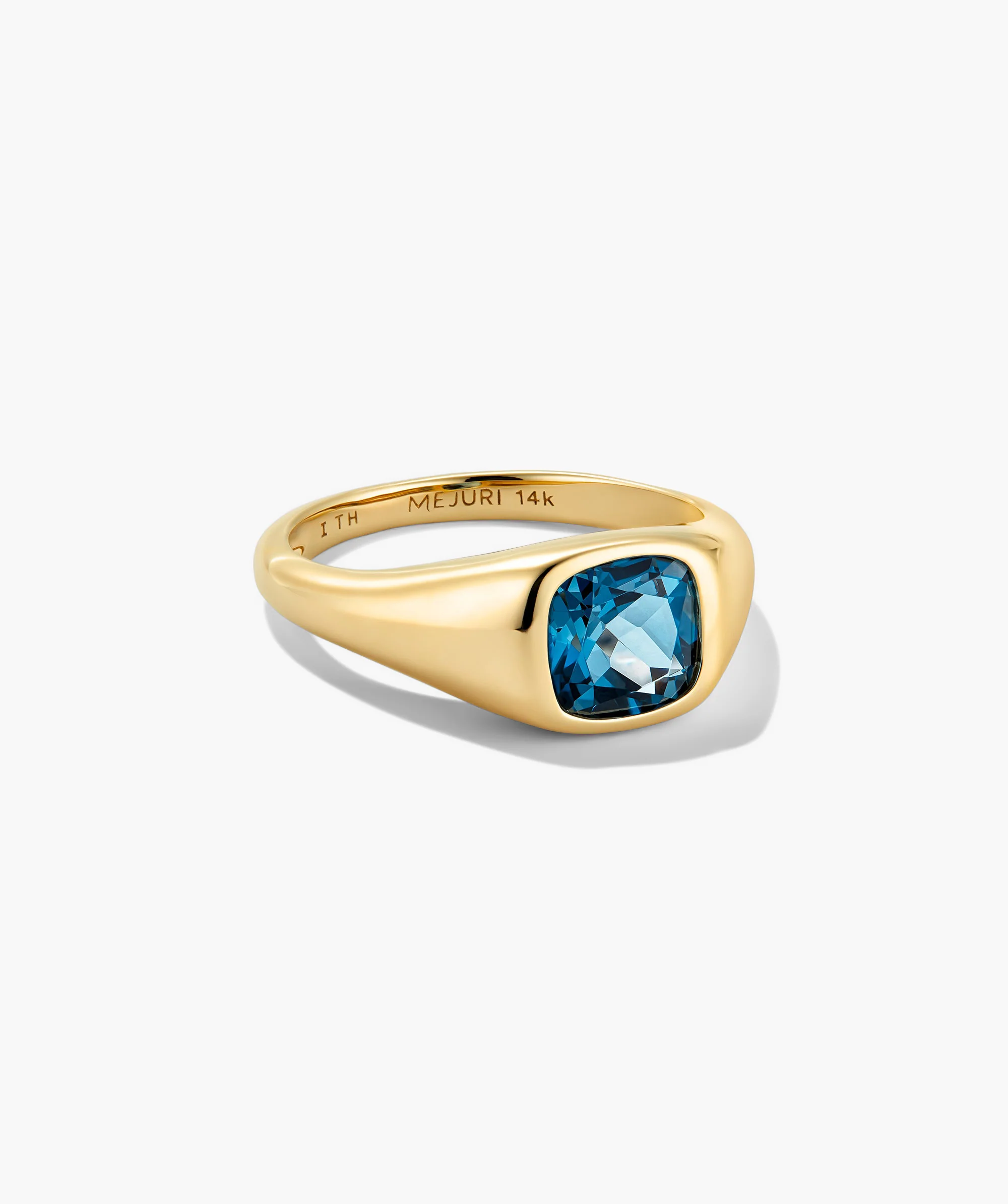 Jude Pinky Signet Ring