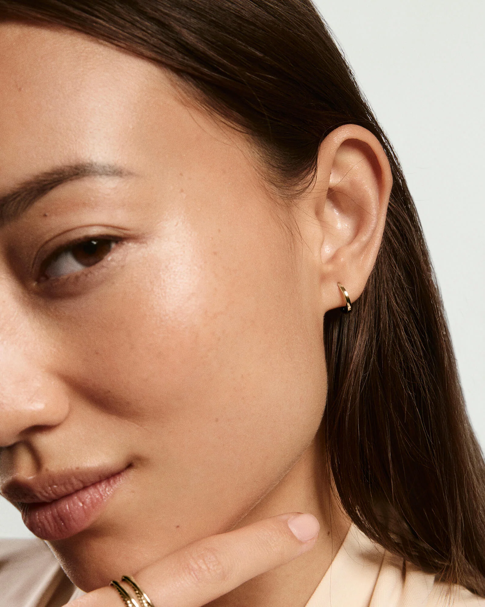 Single Easy Huggie Hoop