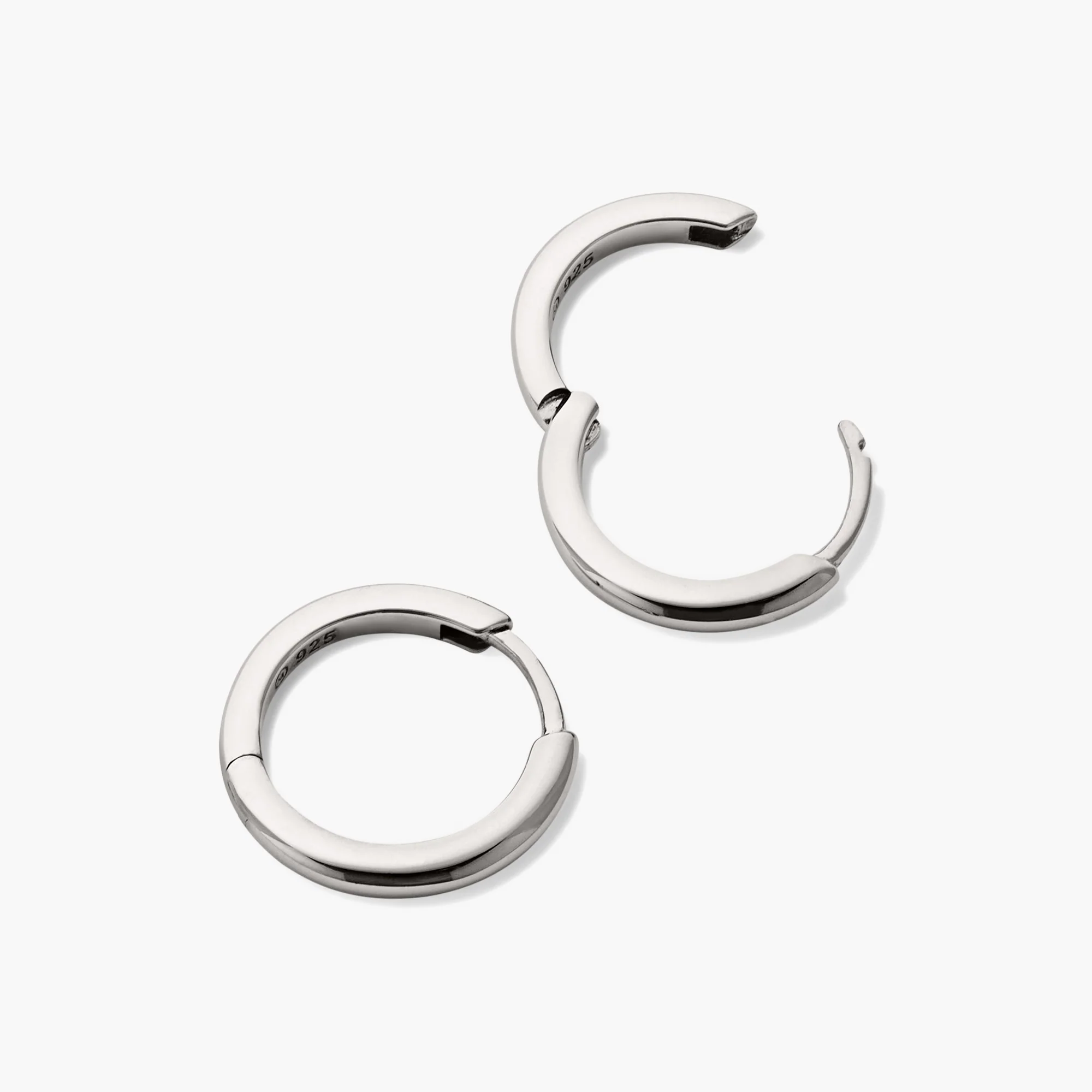 Tube Medium Hoops