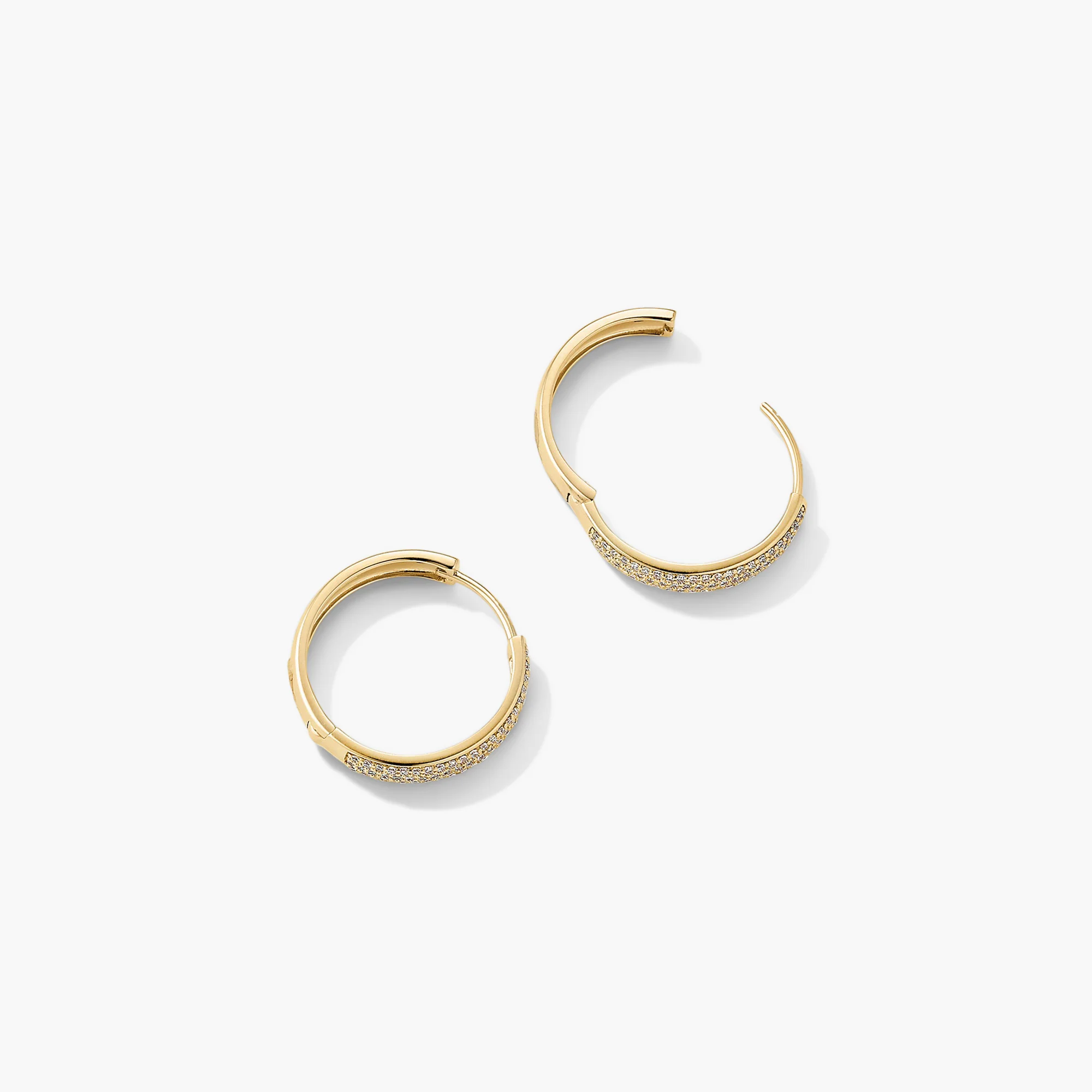 Bold Pavé Diamond Medium Hoops