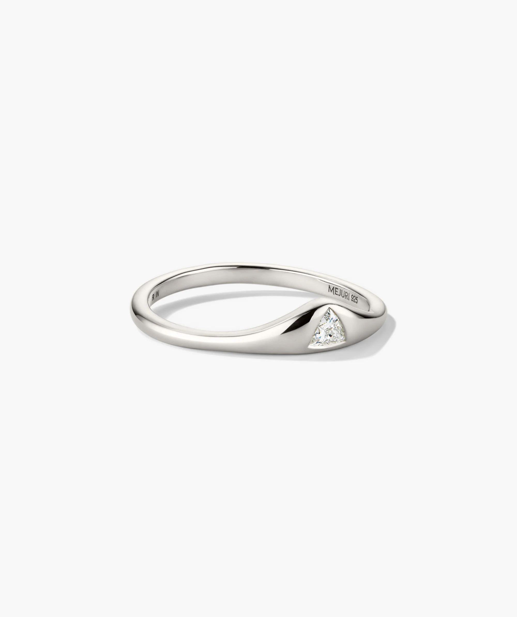 Organic Dôme Crescent Nesting Ring