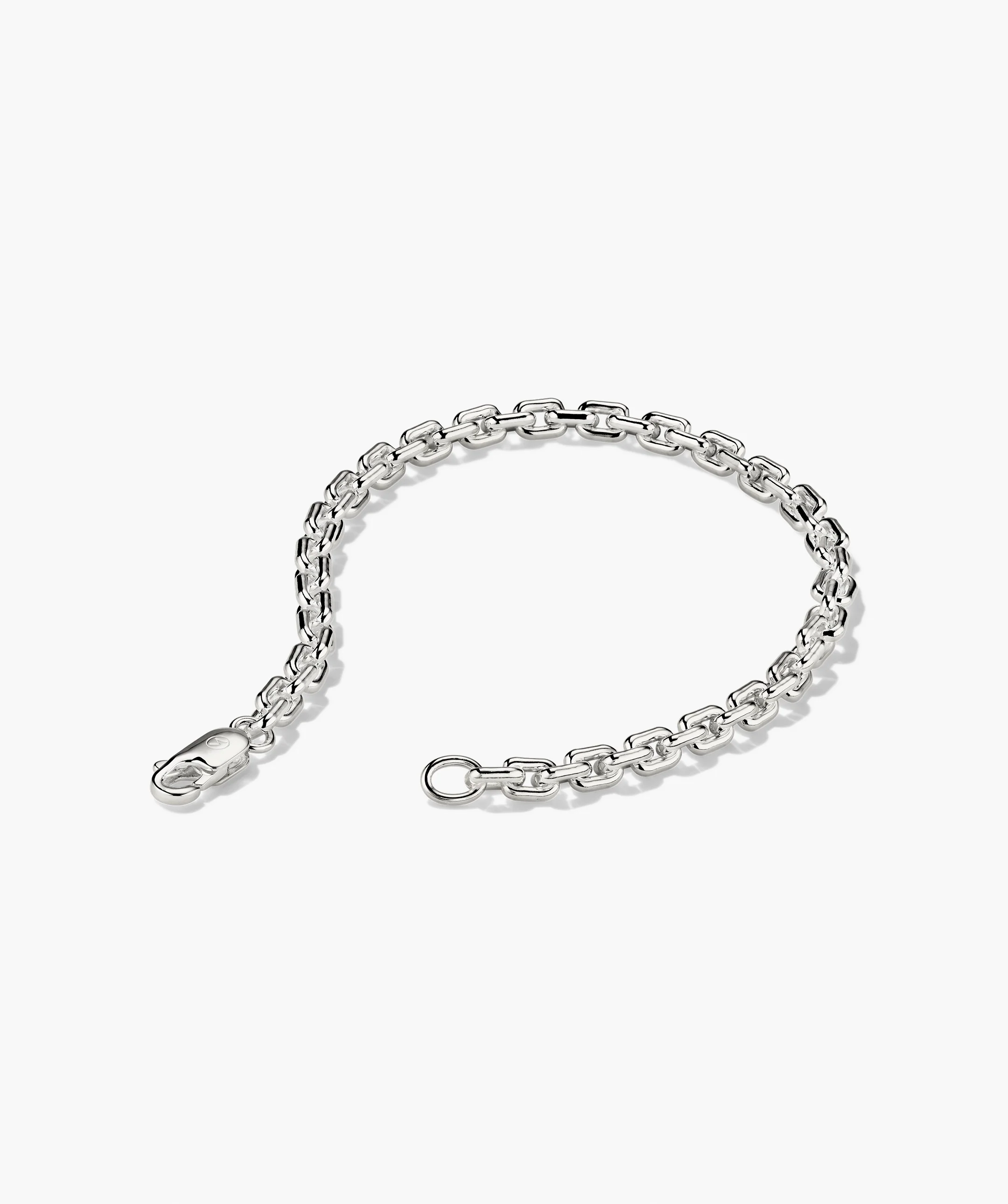 Trace Rectangle Chain Bracelet