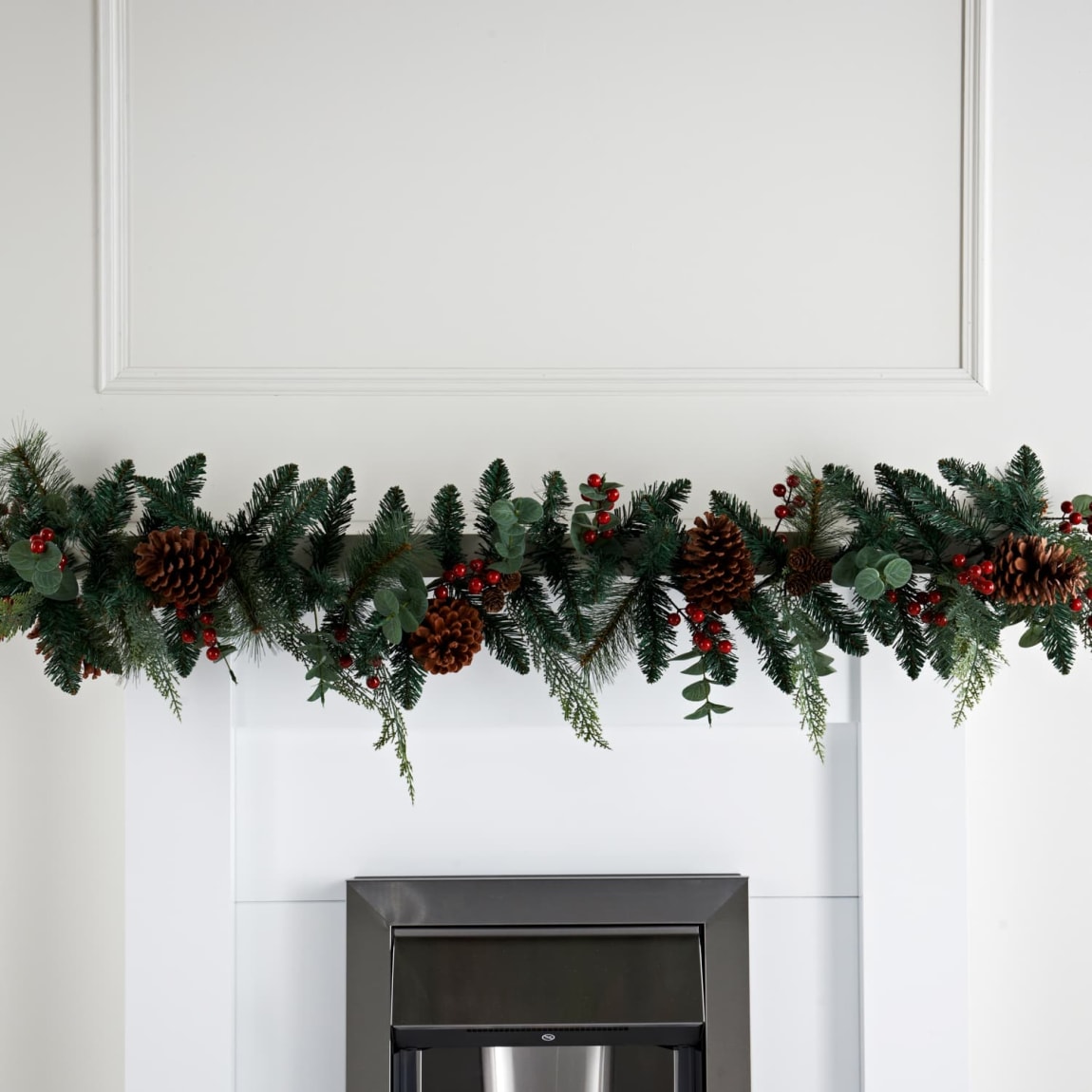 Christmas Garland with Red Berries 180cm