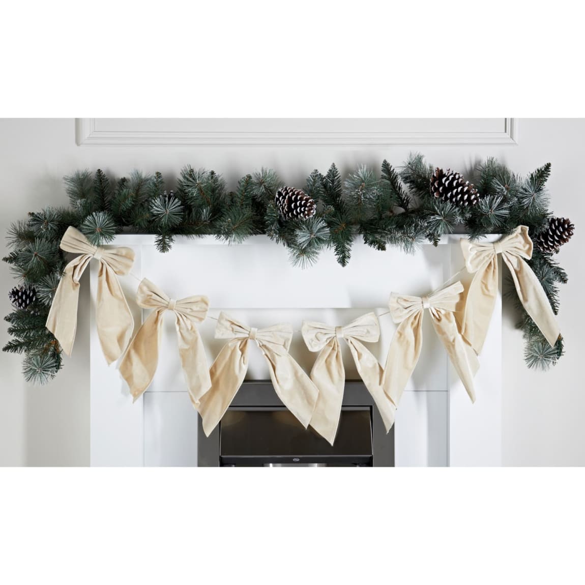 Cream Bow Garland 1.5m