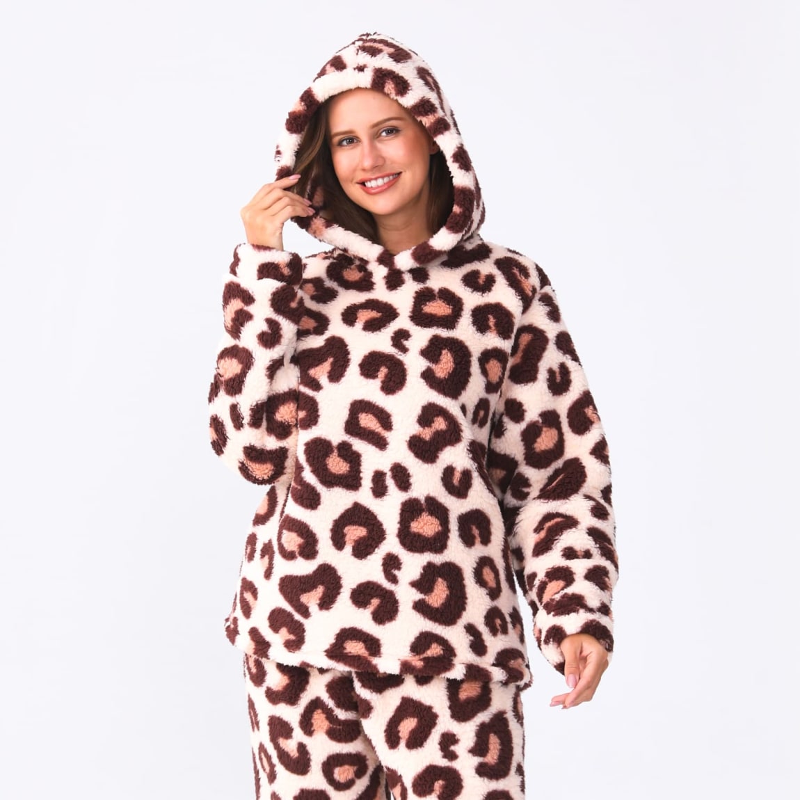 Ladies Snuggle Lounge Set - Leopard