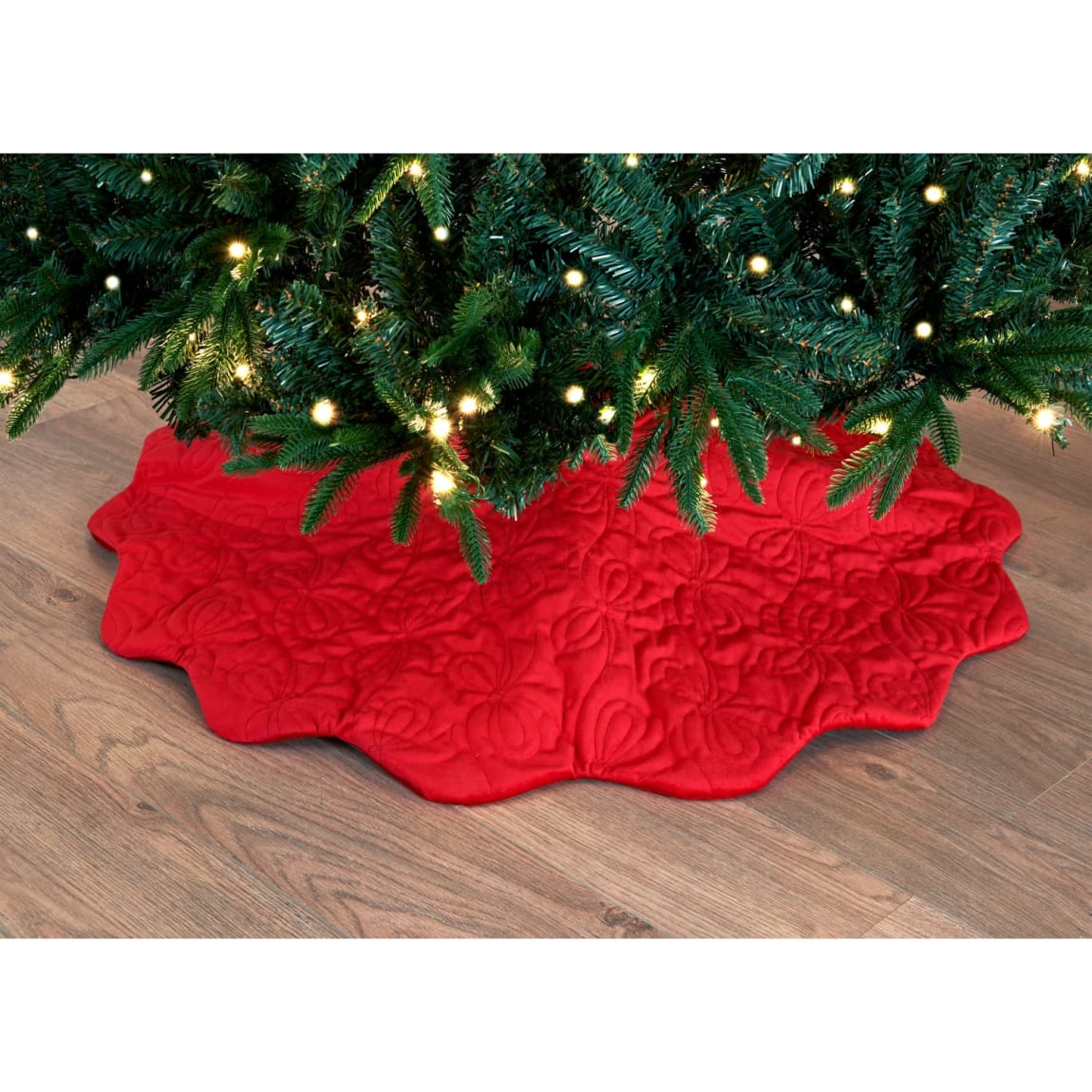 Festive Folklore Bow Embossed Tree Skirt - Red