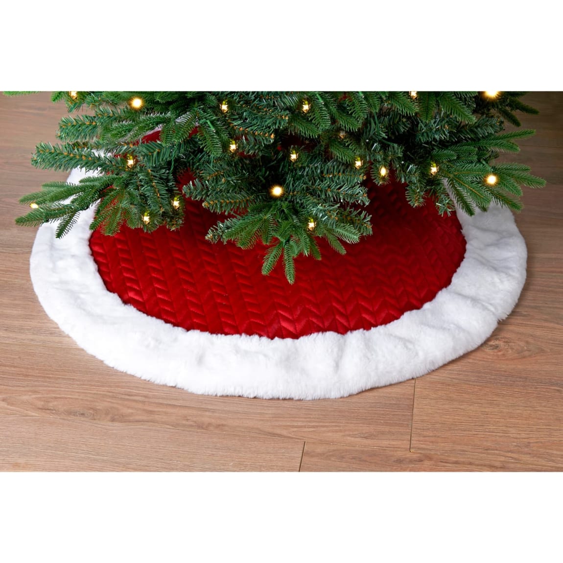 Festive Folklore Chevron Fur Trim Tree Skirt - Red