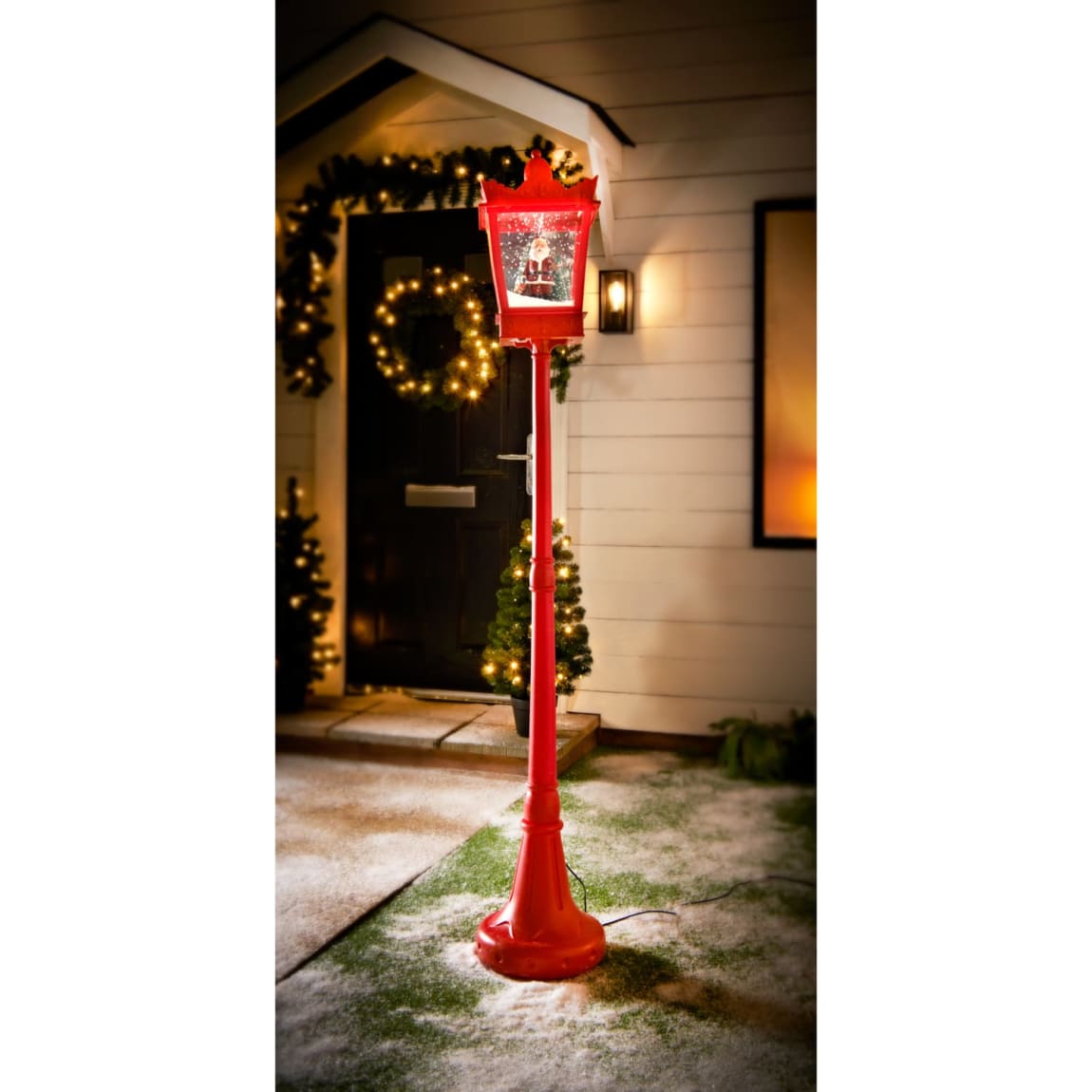 Snowing Lamp Post Ornament 1.8m