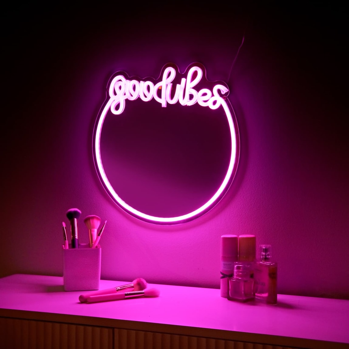 Vibes Neon LED Mirror - Good Vibes
