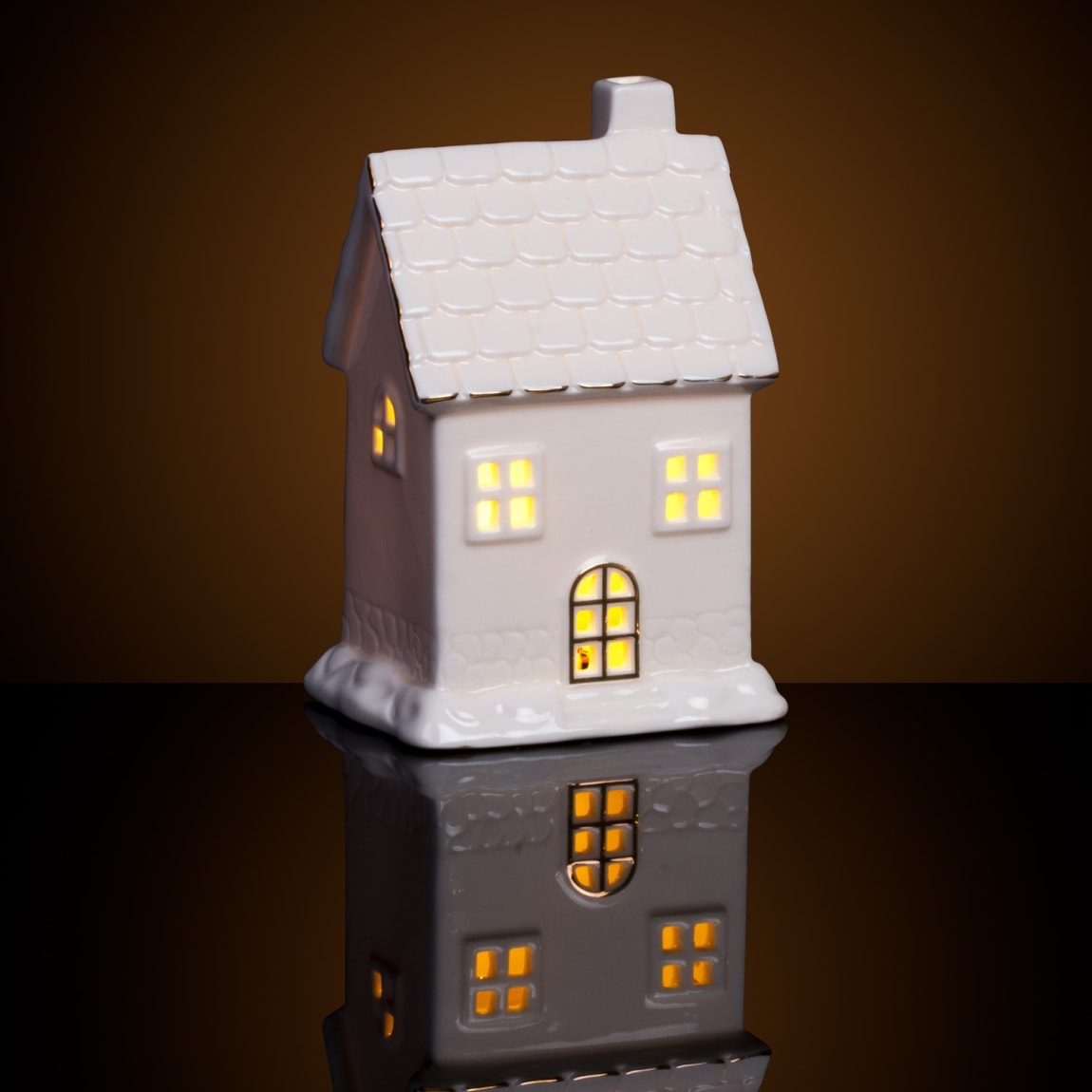 LED House with Gold Outline 15cm