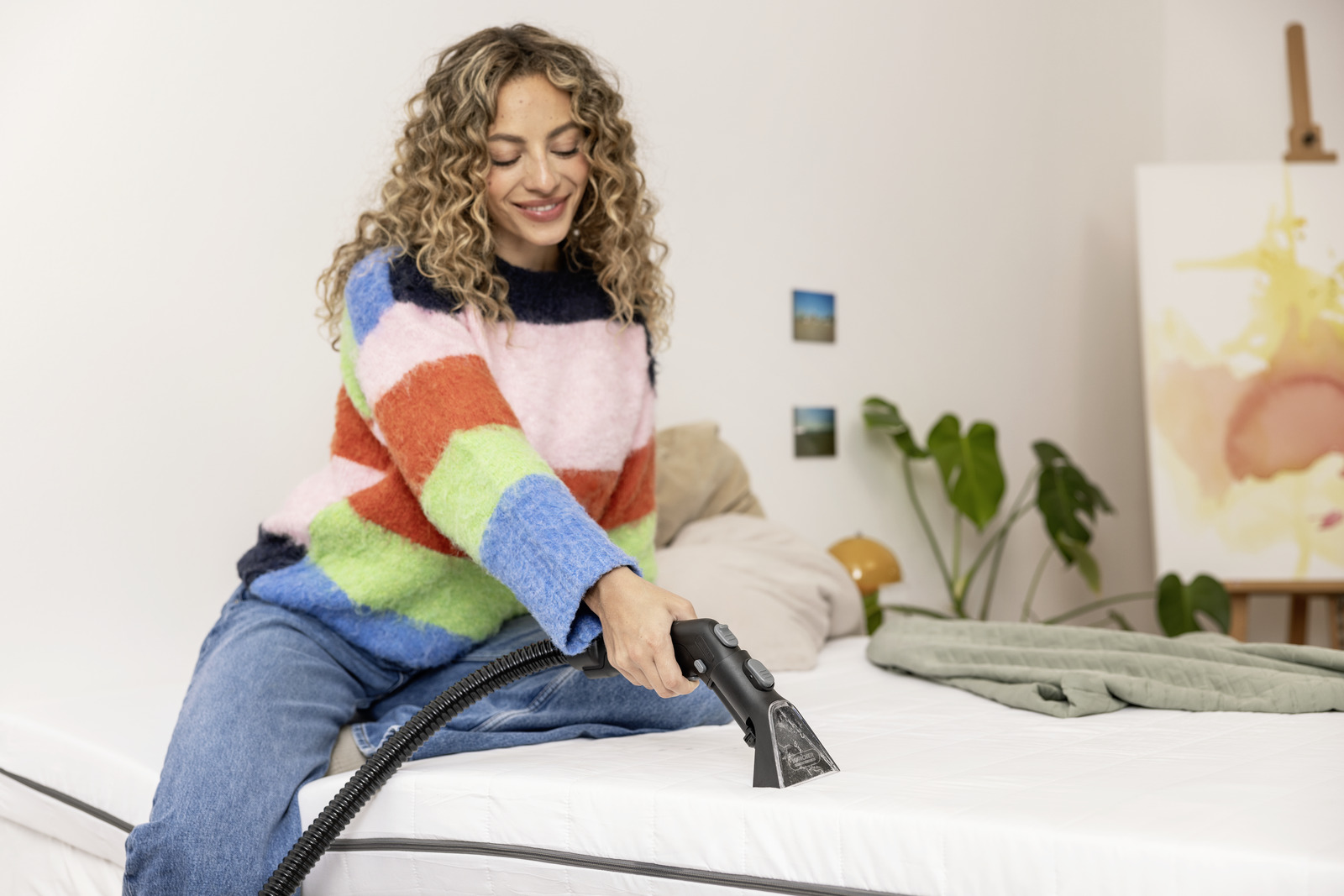 Spray extraction cleaner           SE 3 Compact Spot Cleaner