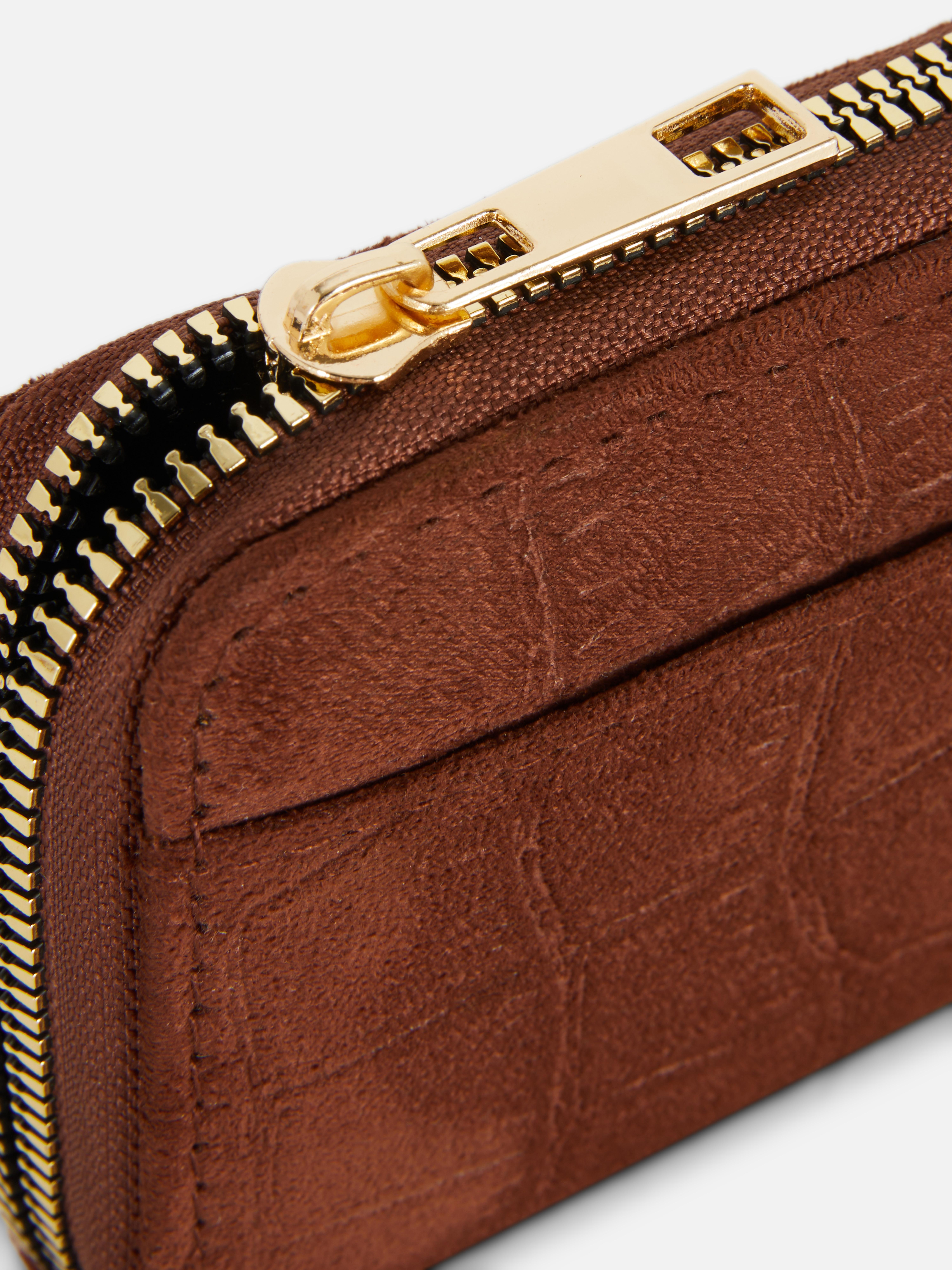 Classic Medium Zip Purse