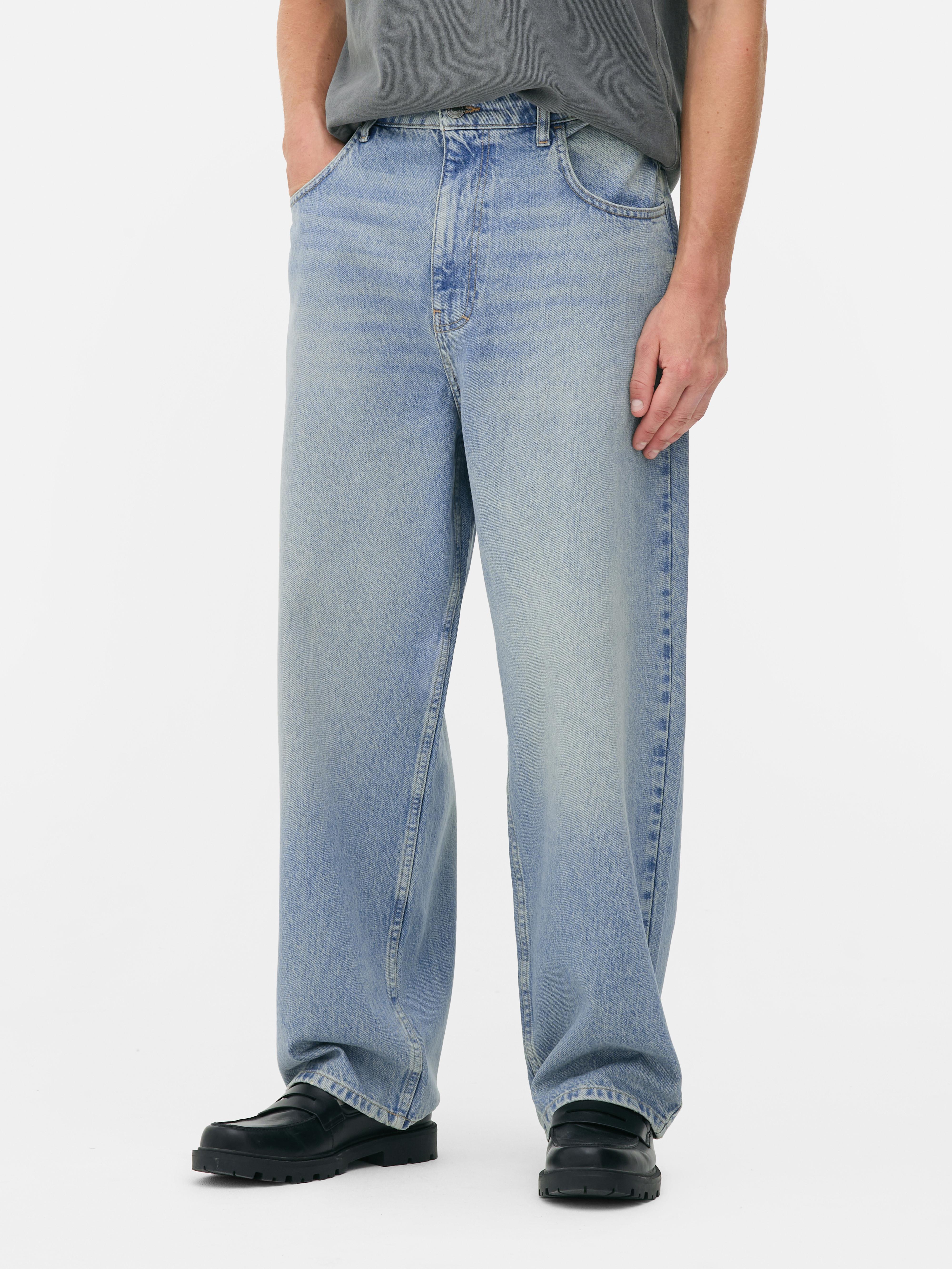 Mid-Rise Baggy Jeans