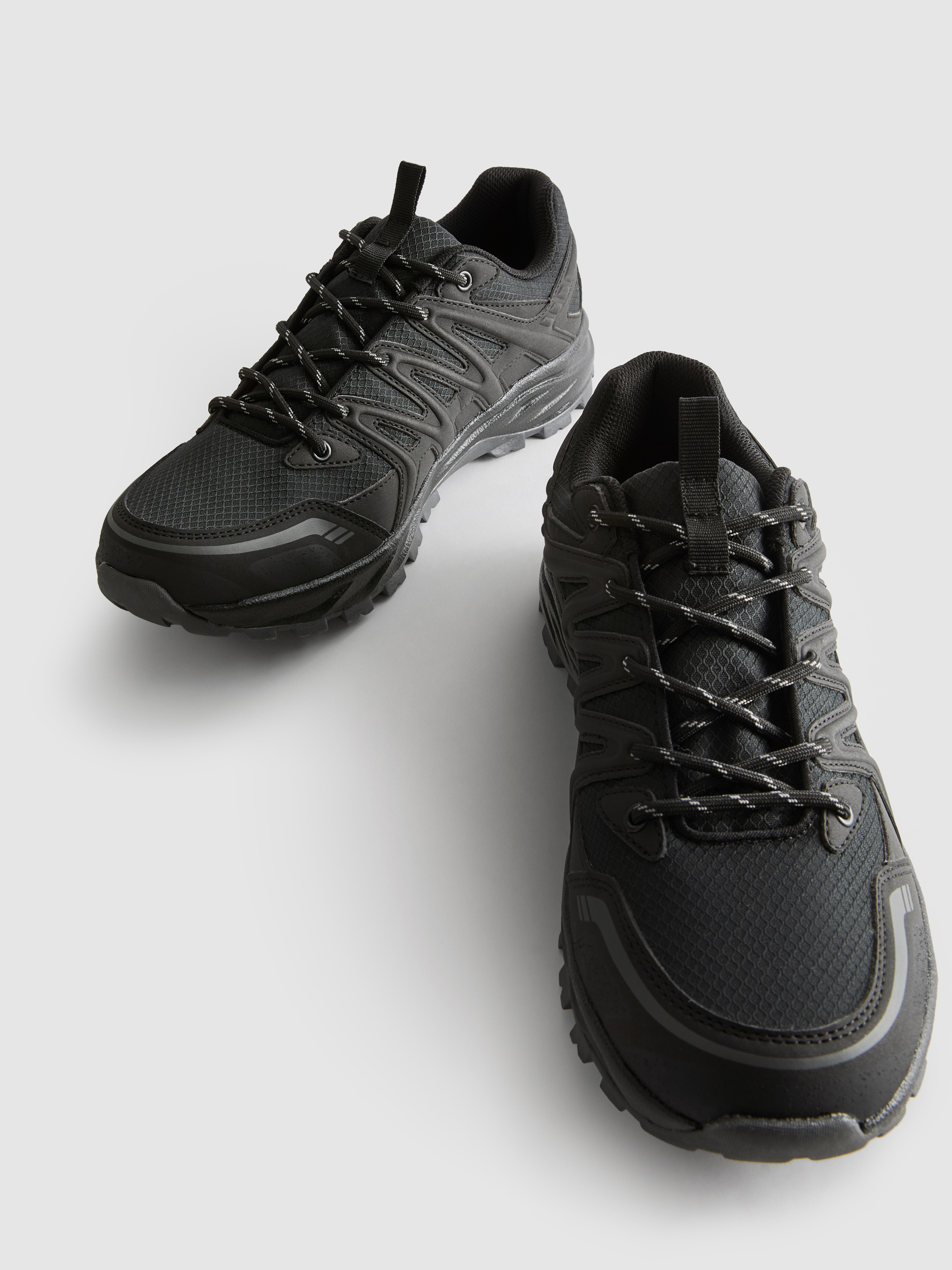 Low-Top Hiking Sneakers