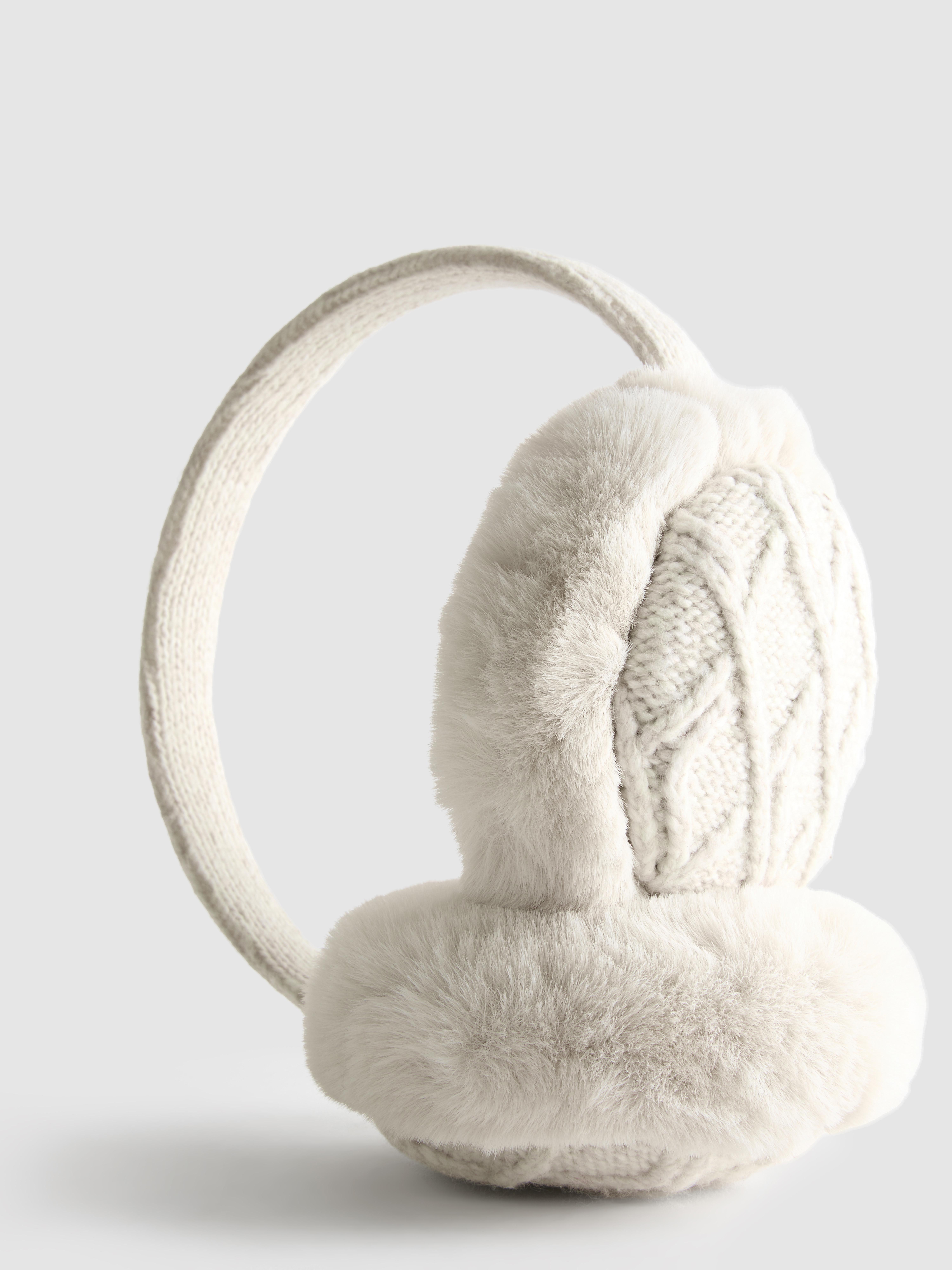 Cable Knit Earmuffs