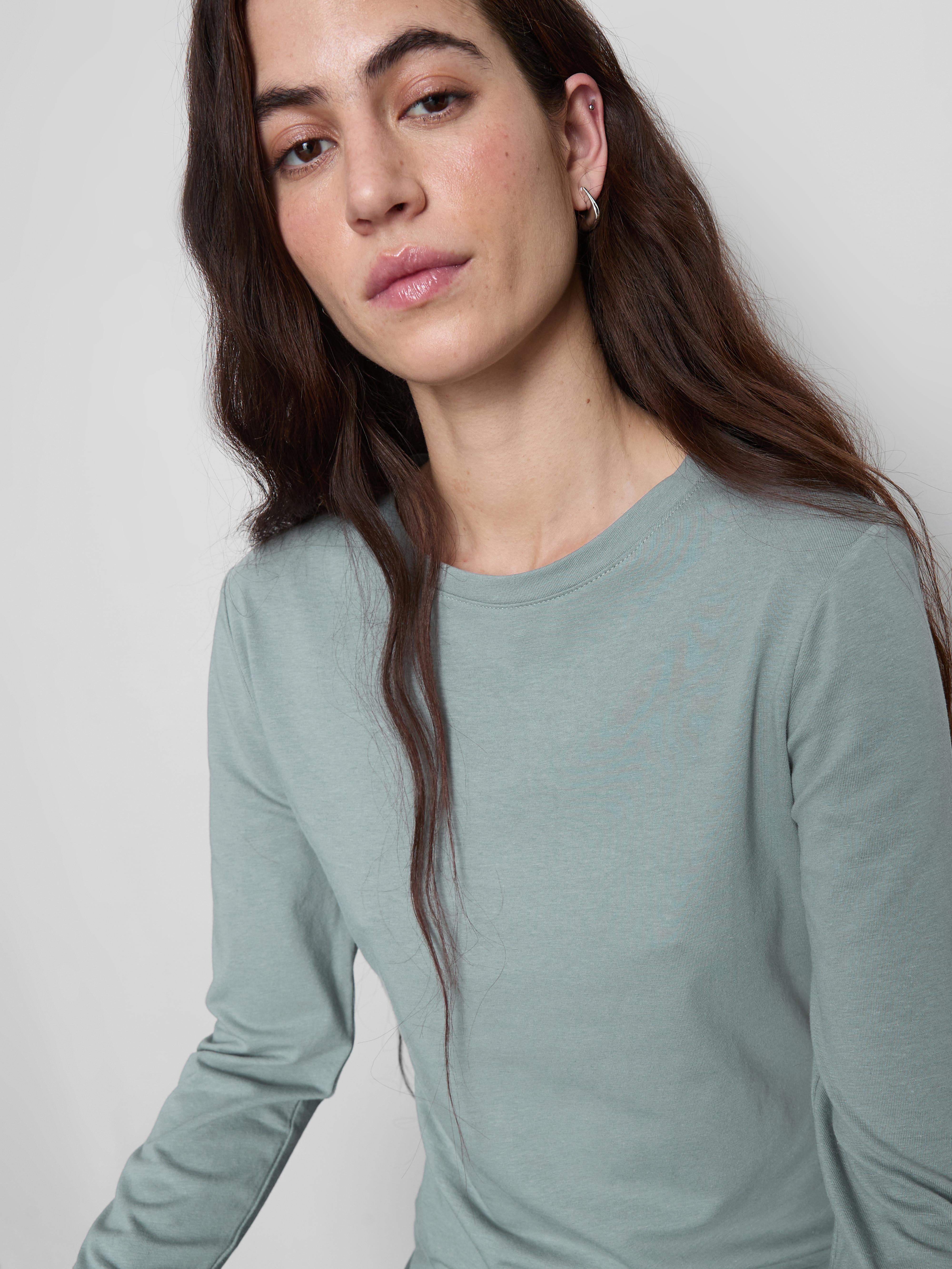 Stretch Crew Neck Top