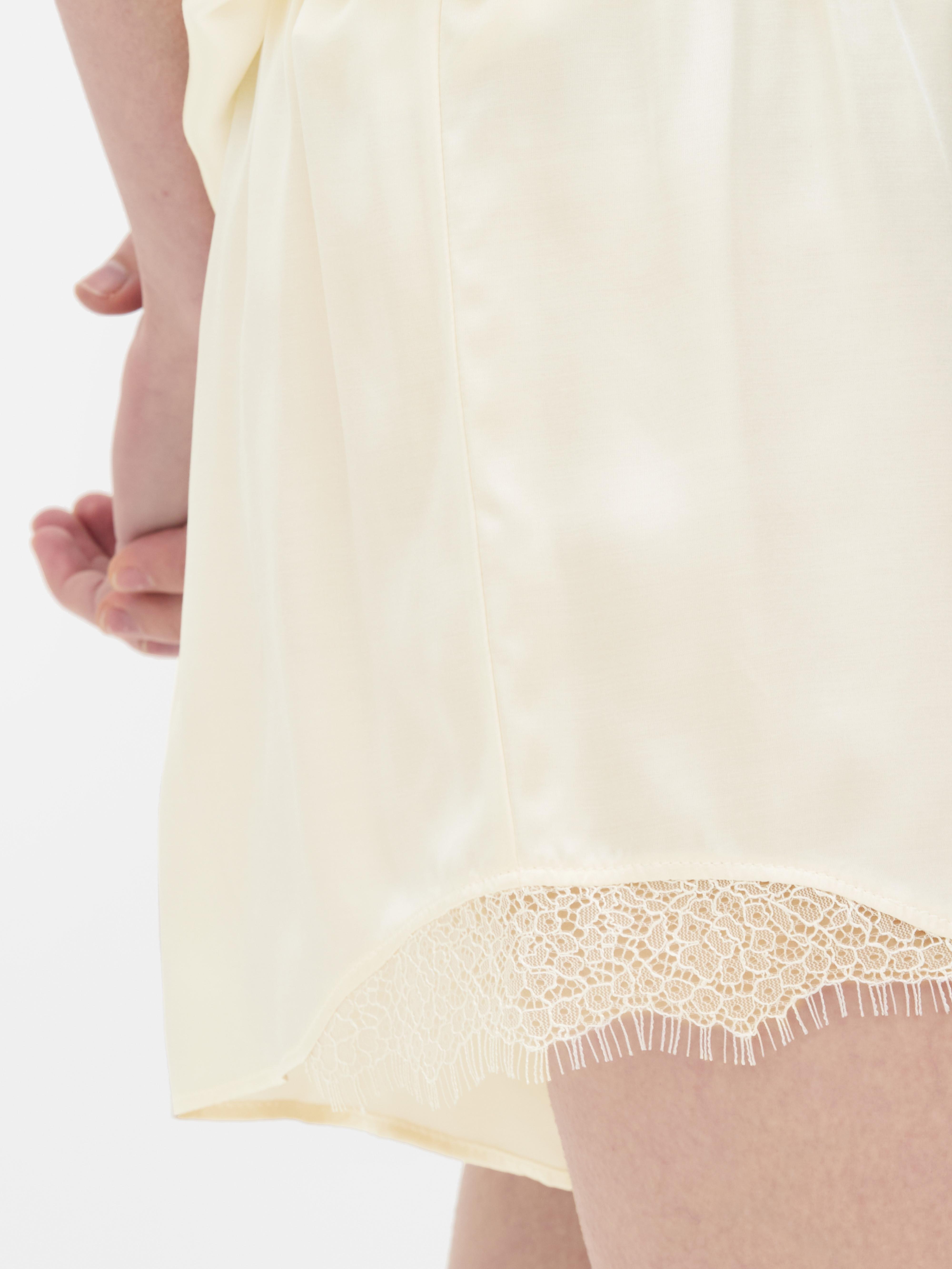 The Edit Lace Trim Shorts