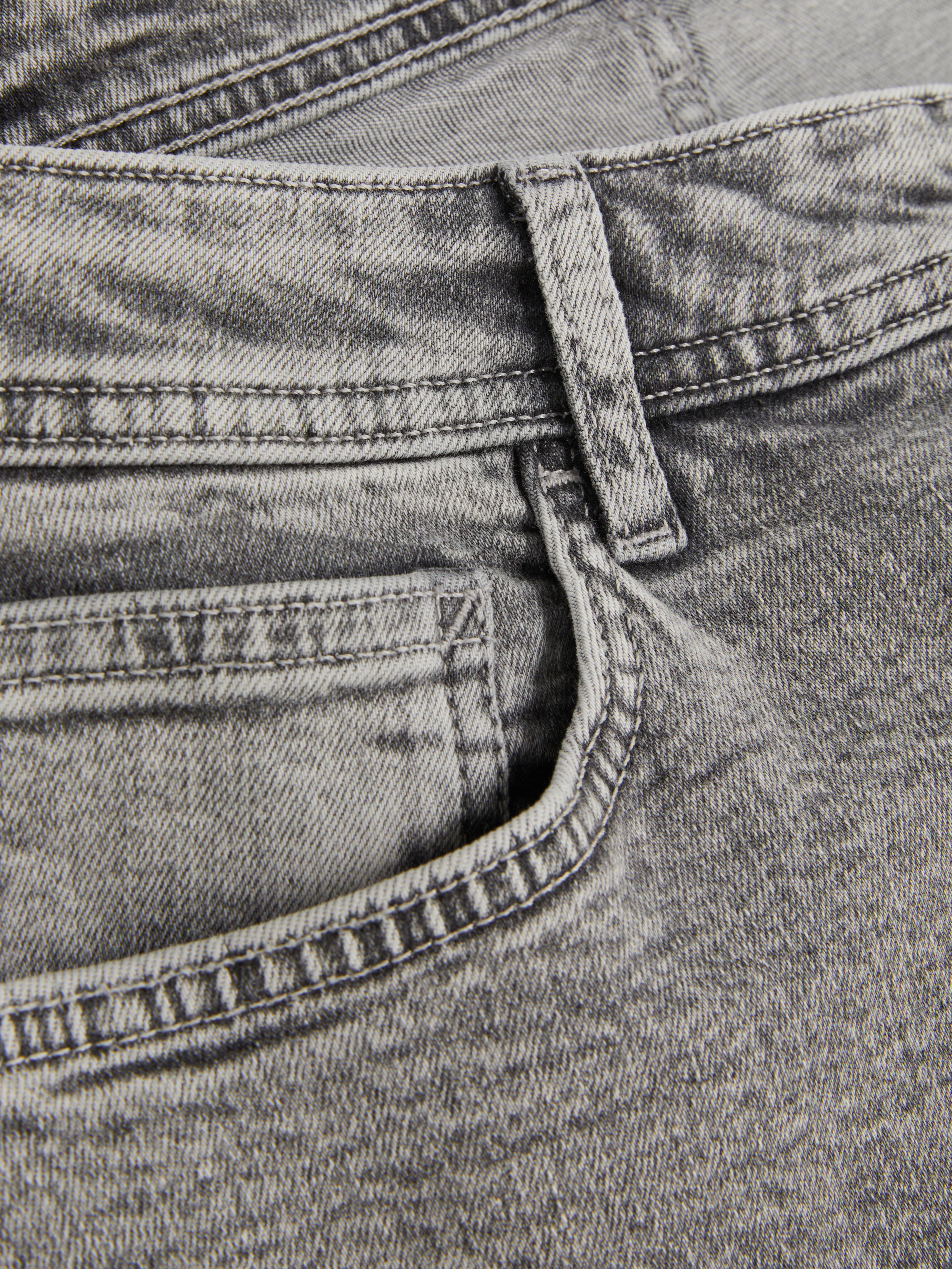 Mid-Rise Slim Fit Jeans