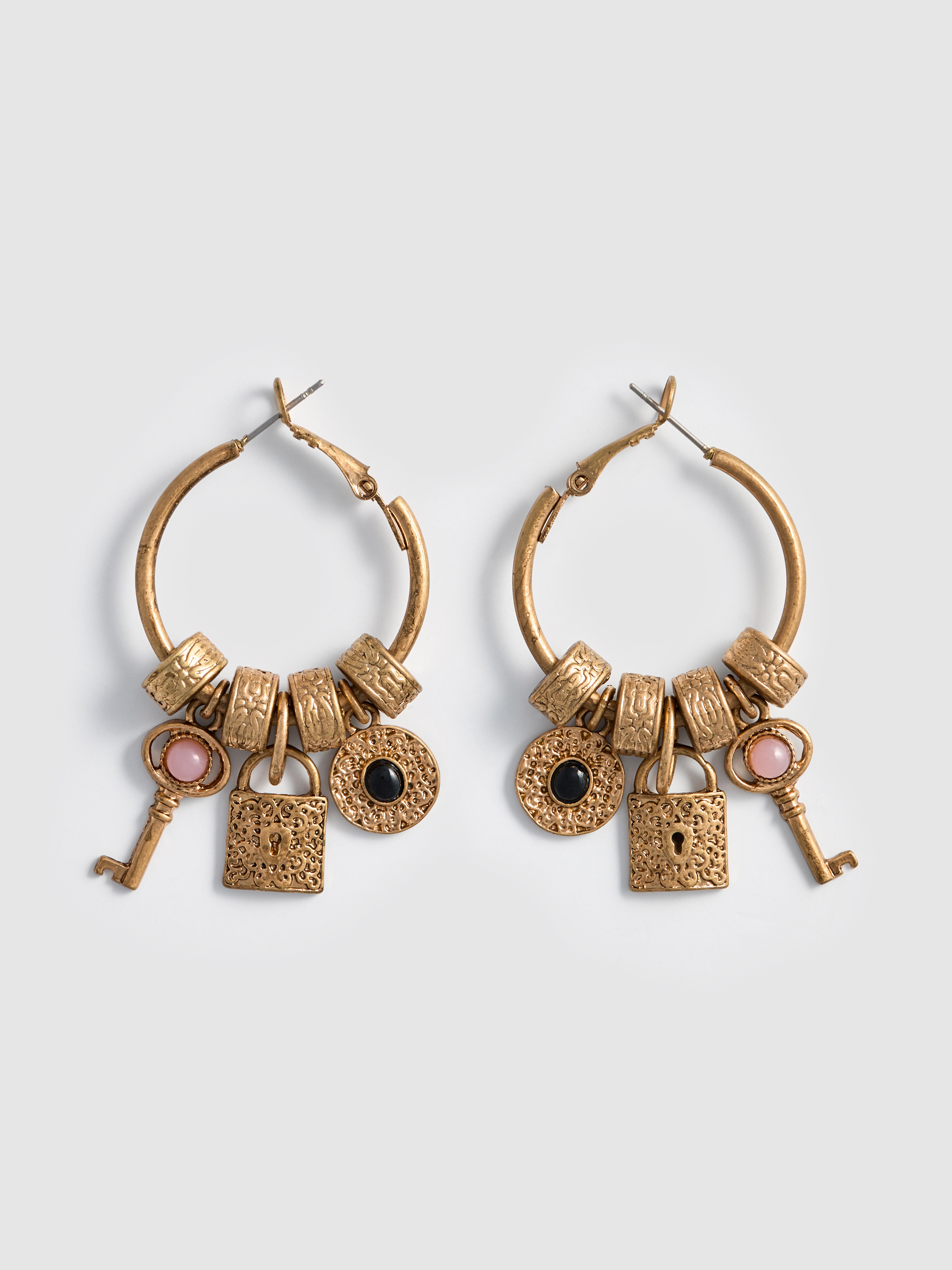 Paula Echevarría Vintage Charm Hoop Earrings