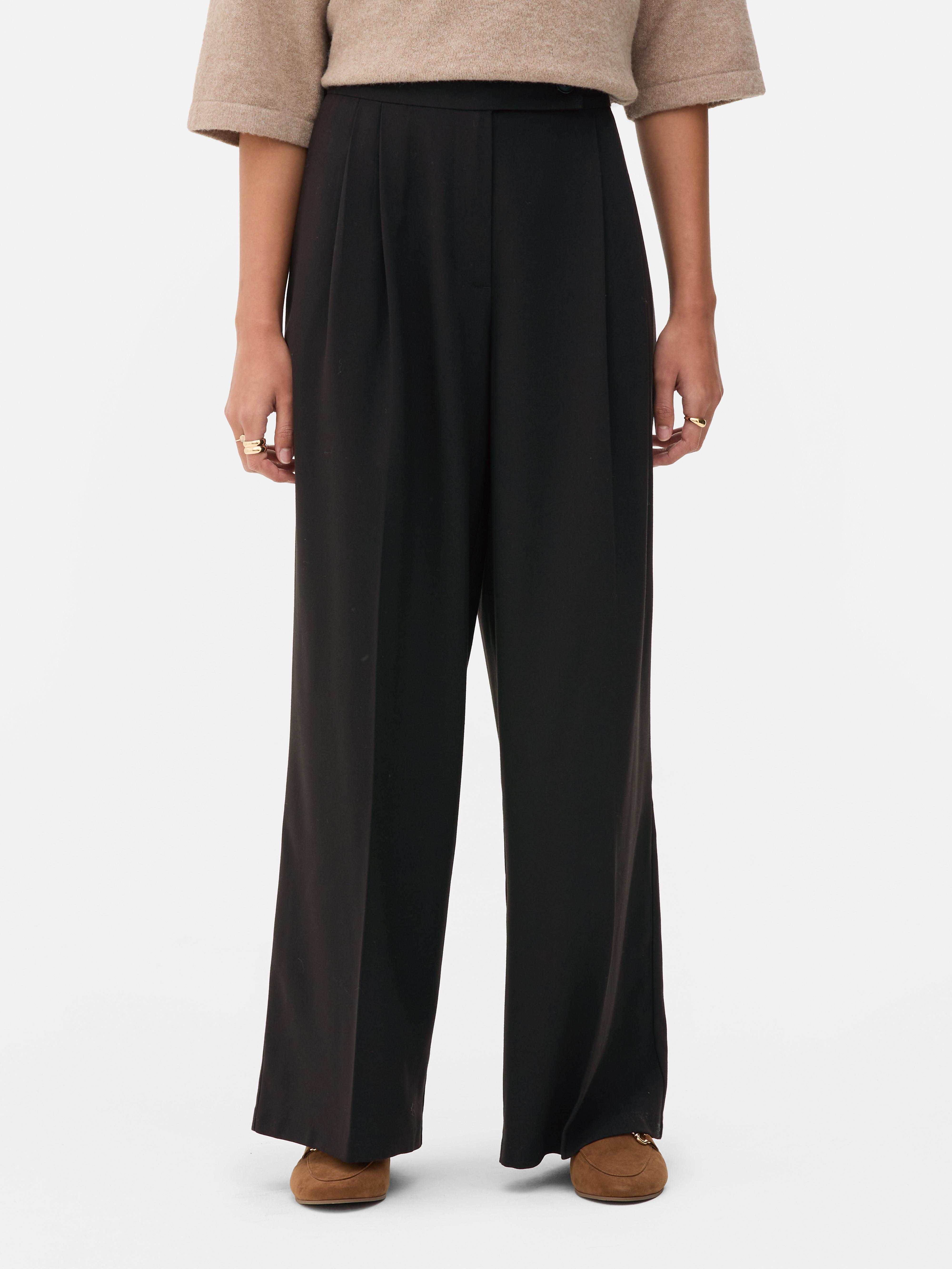 Mid-Rise Pleated Pants