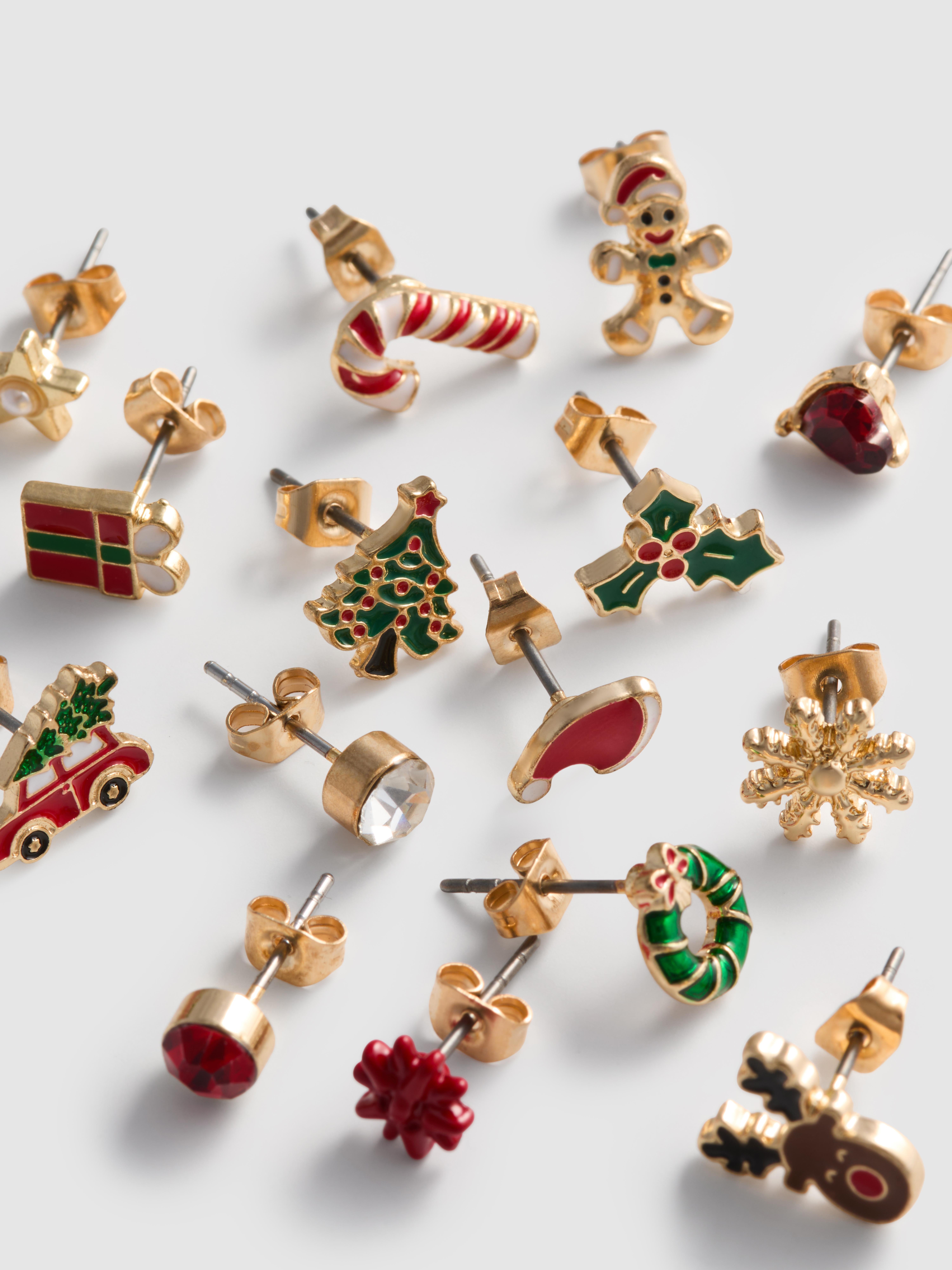 15pk Festive Stud Earrings