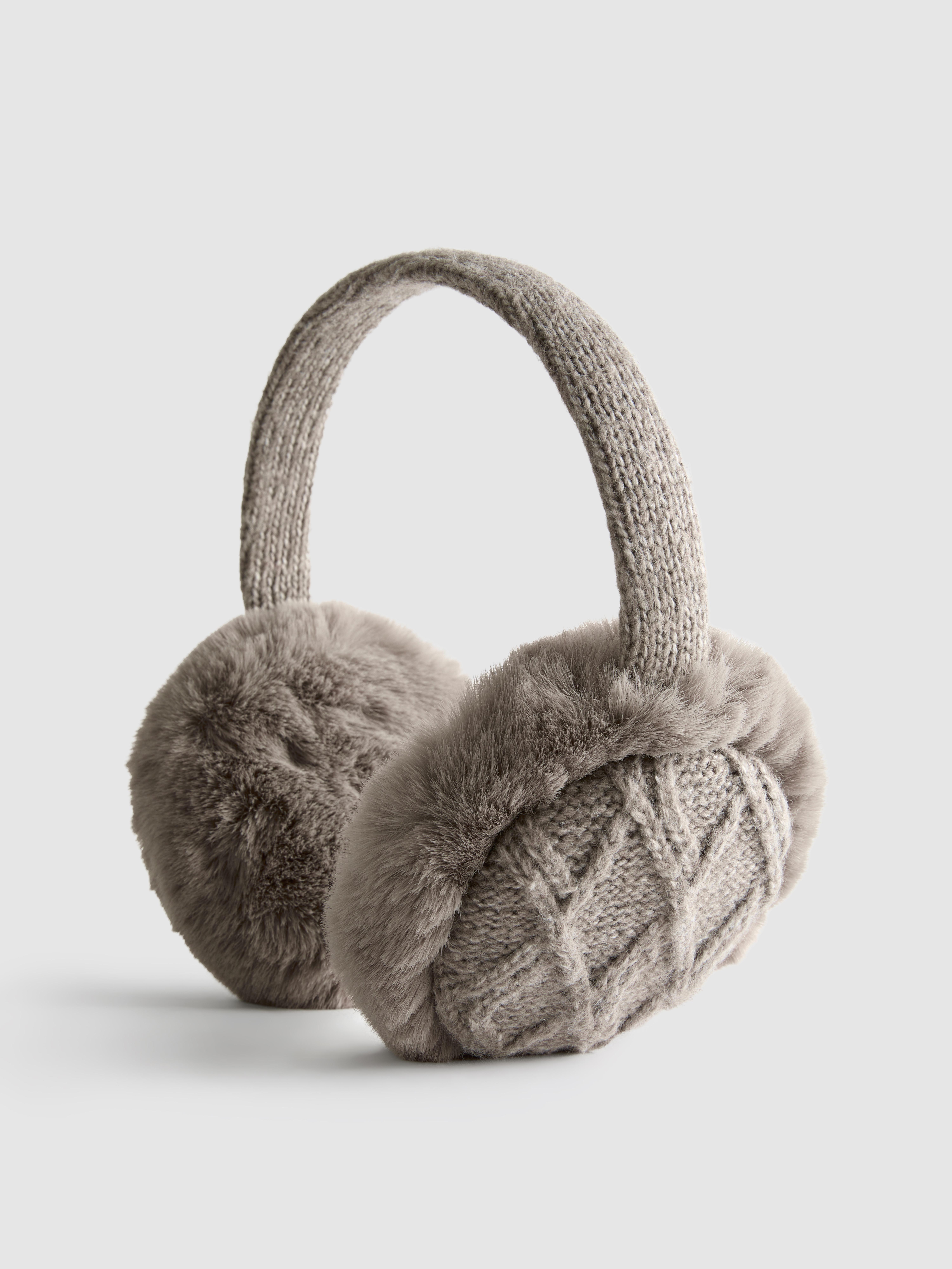 Cable Knit Earmuffs