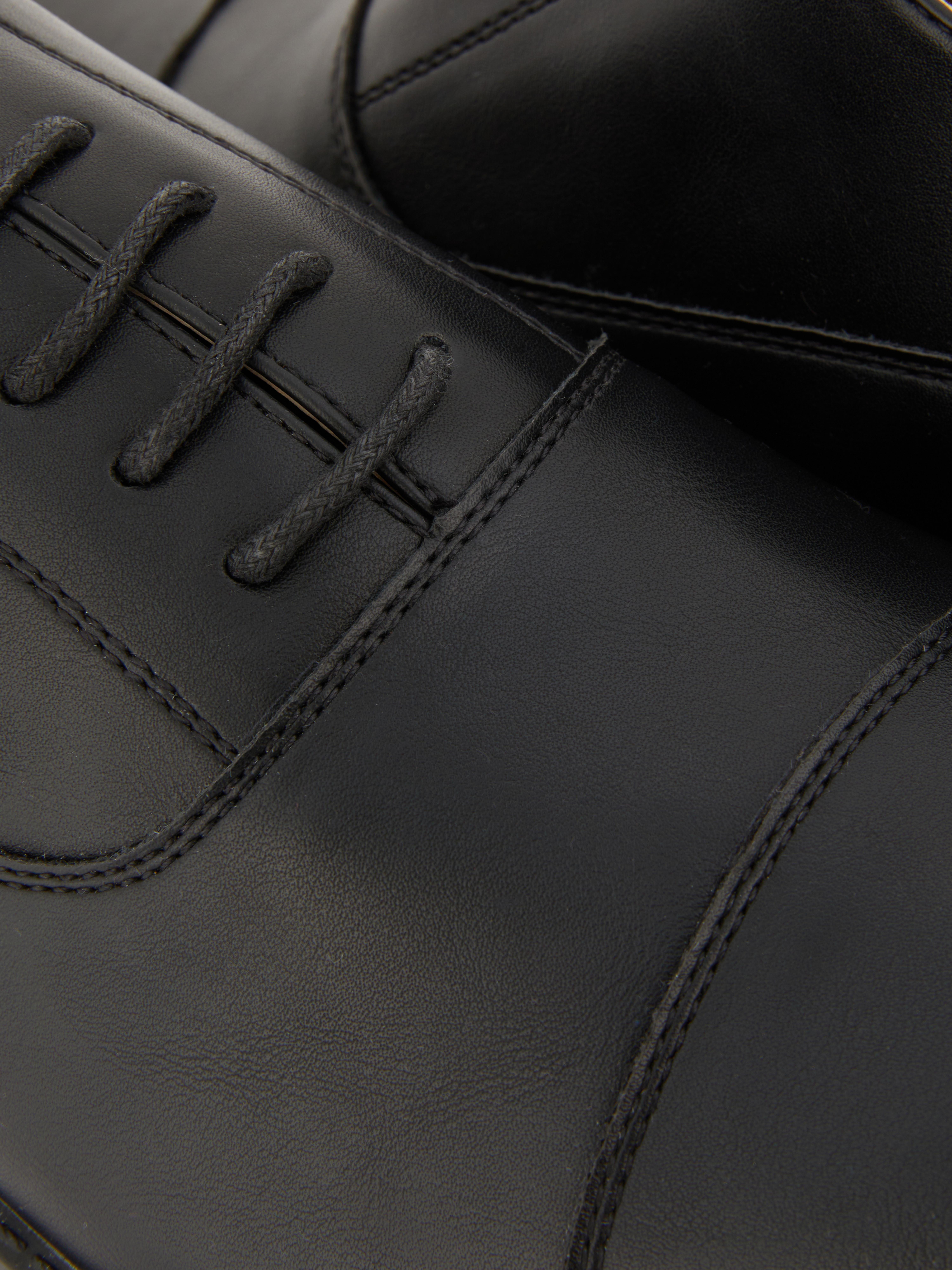 Lace Up Formal Loafers