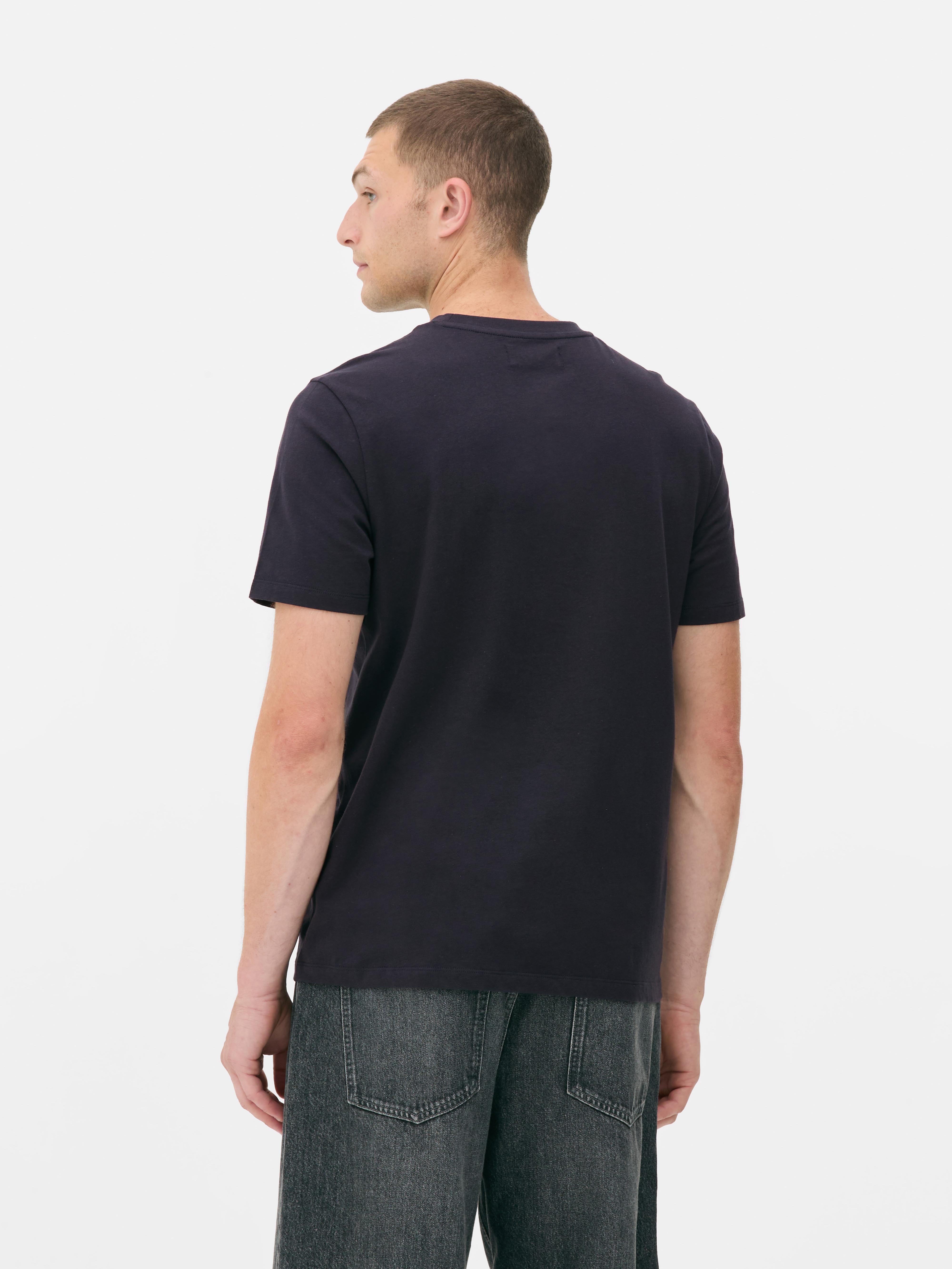 Cafe Graphic T-Shirt