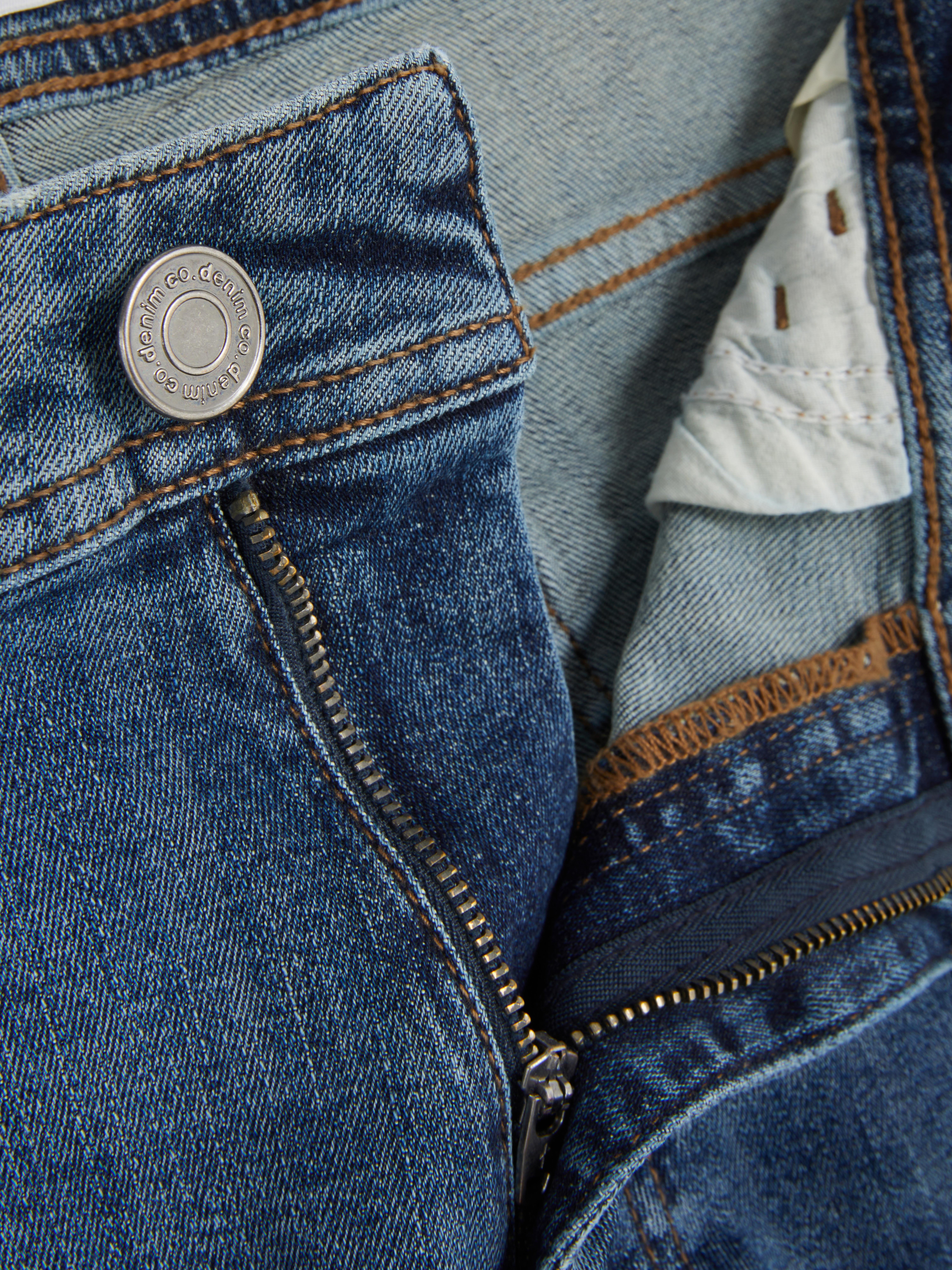 Mid-Rise Slim Fit Jeans