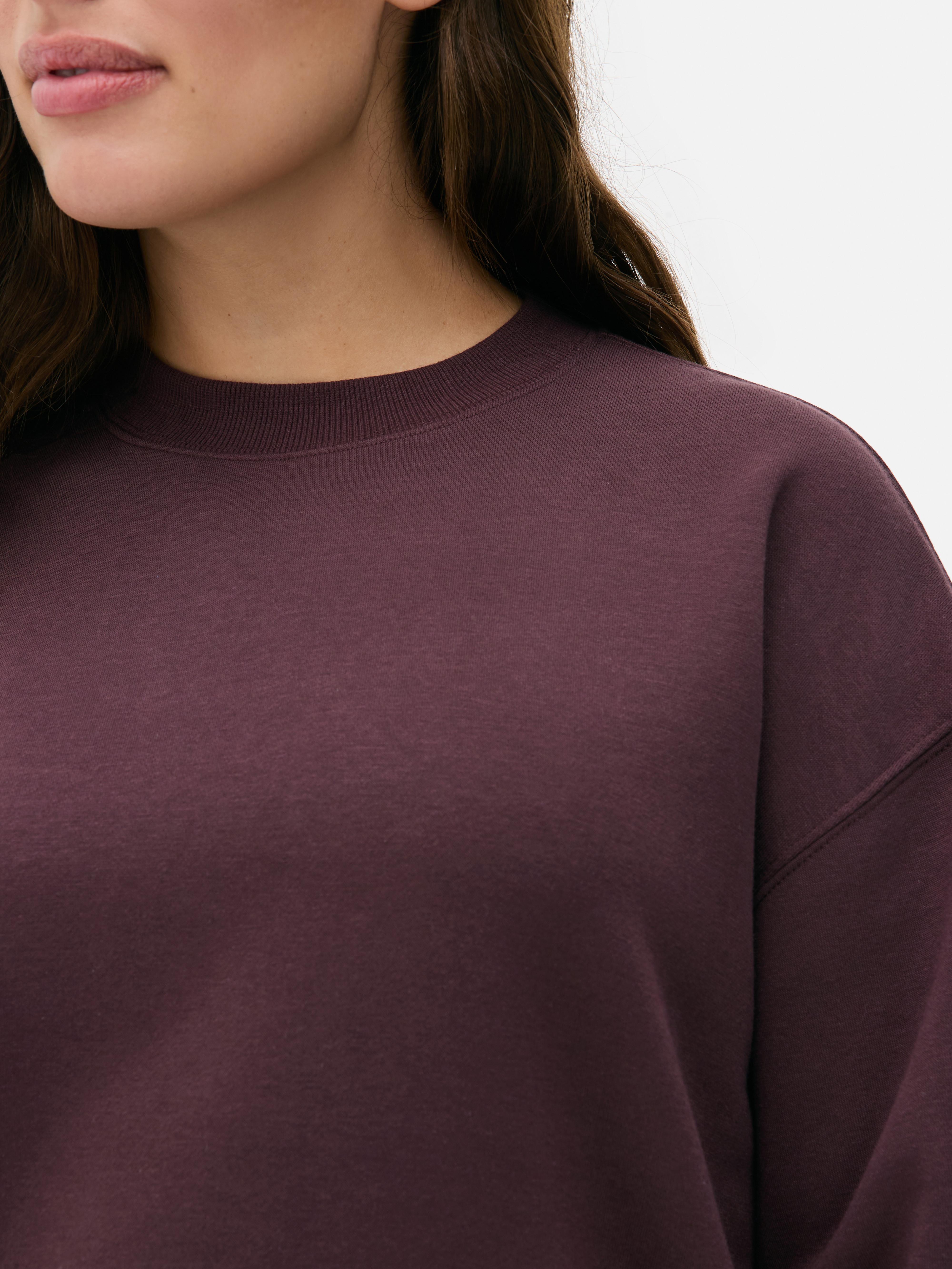 Essential Sweatshirt