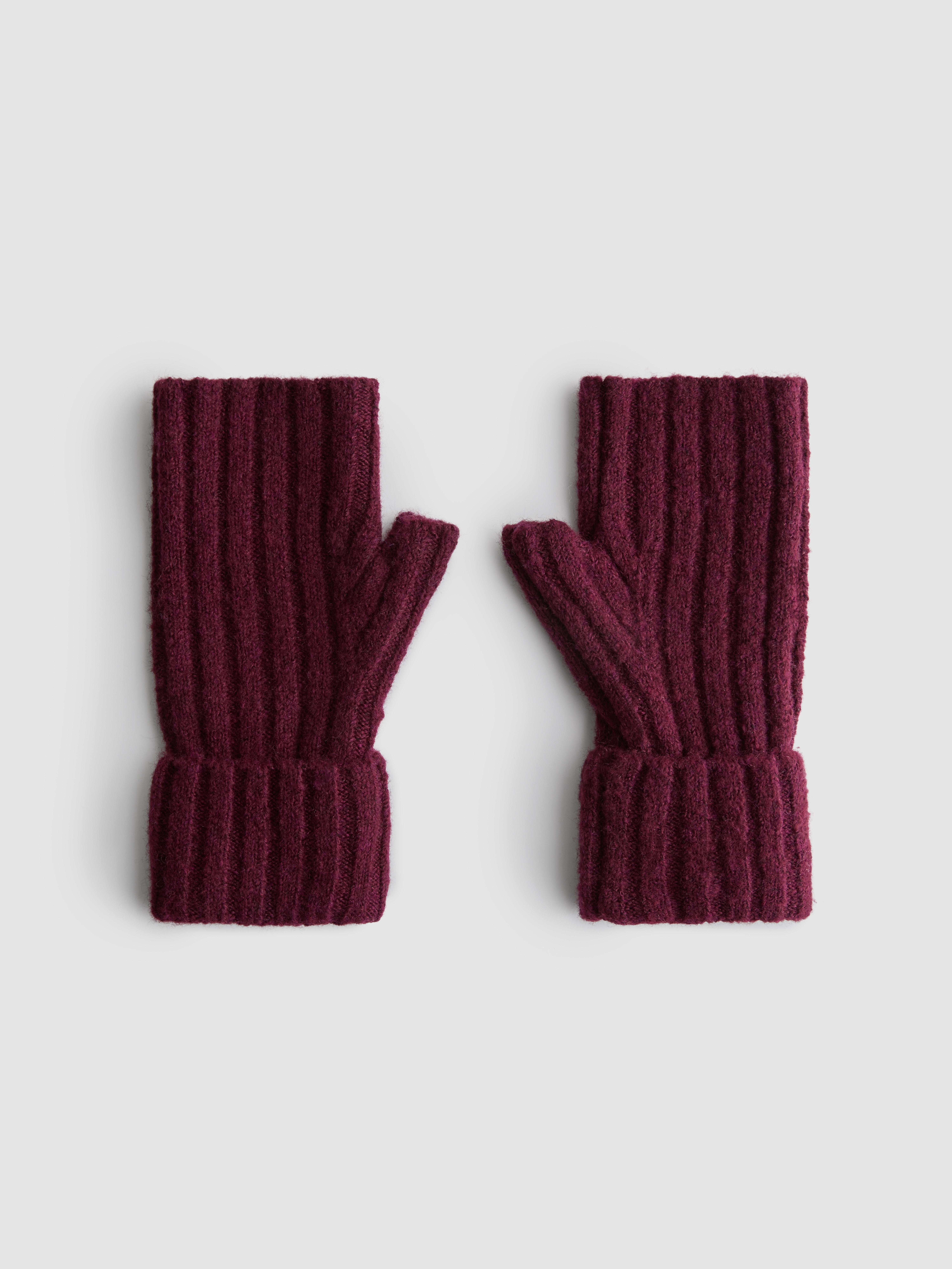 Ribbed Wrist Warmers