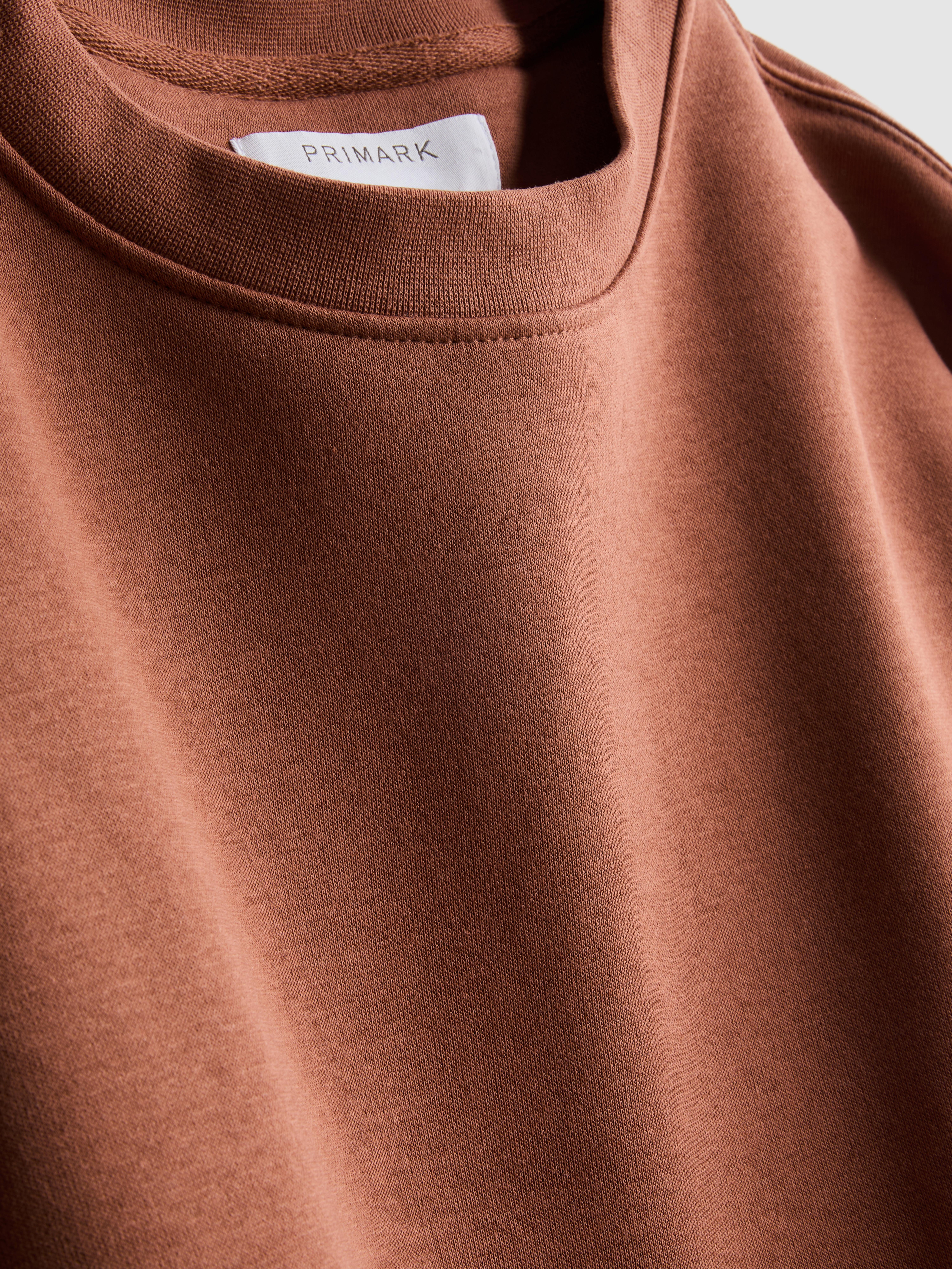 Essential Crew Sweatshirt