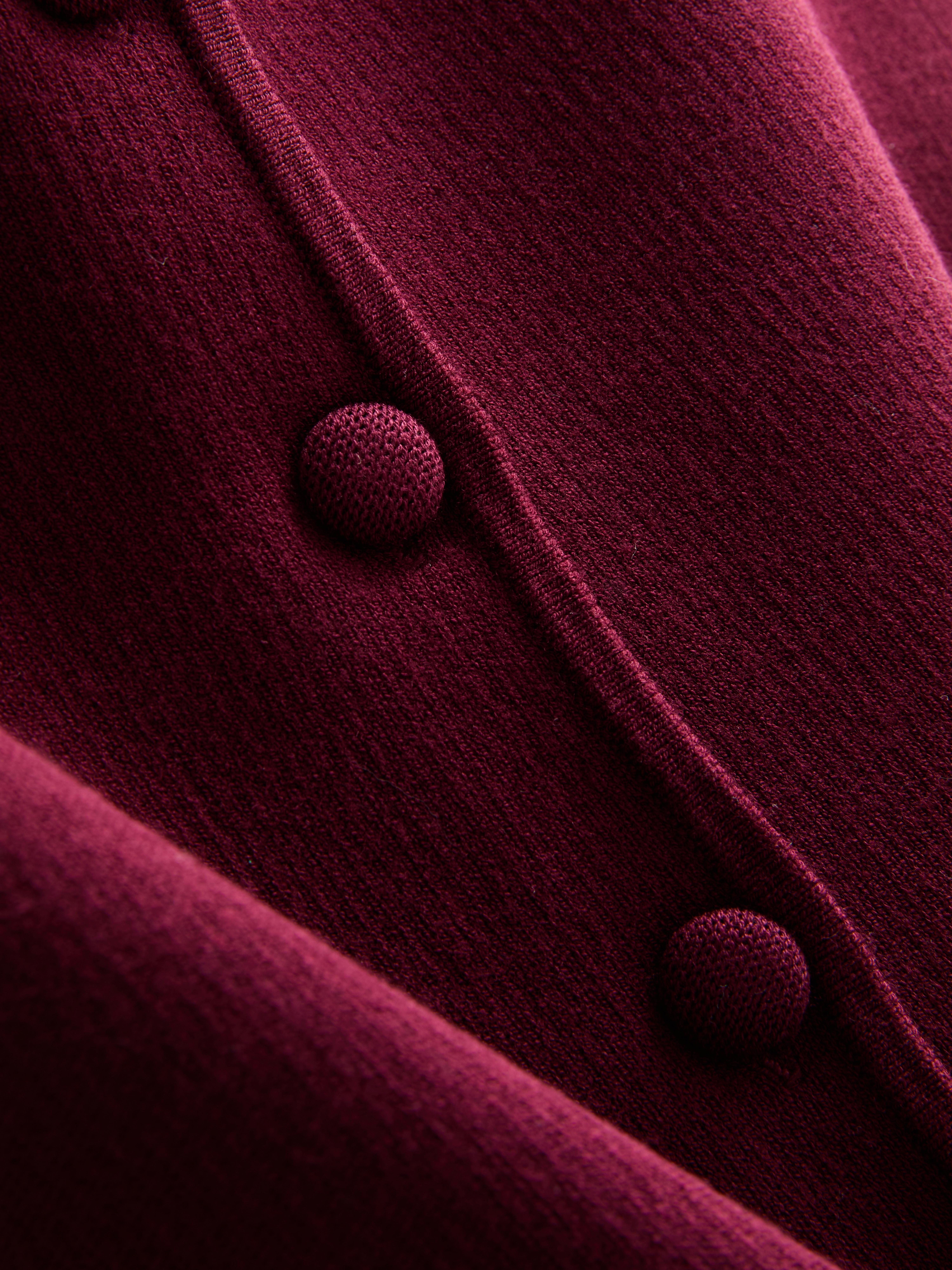 Sculpted Square Neck Waistcoat