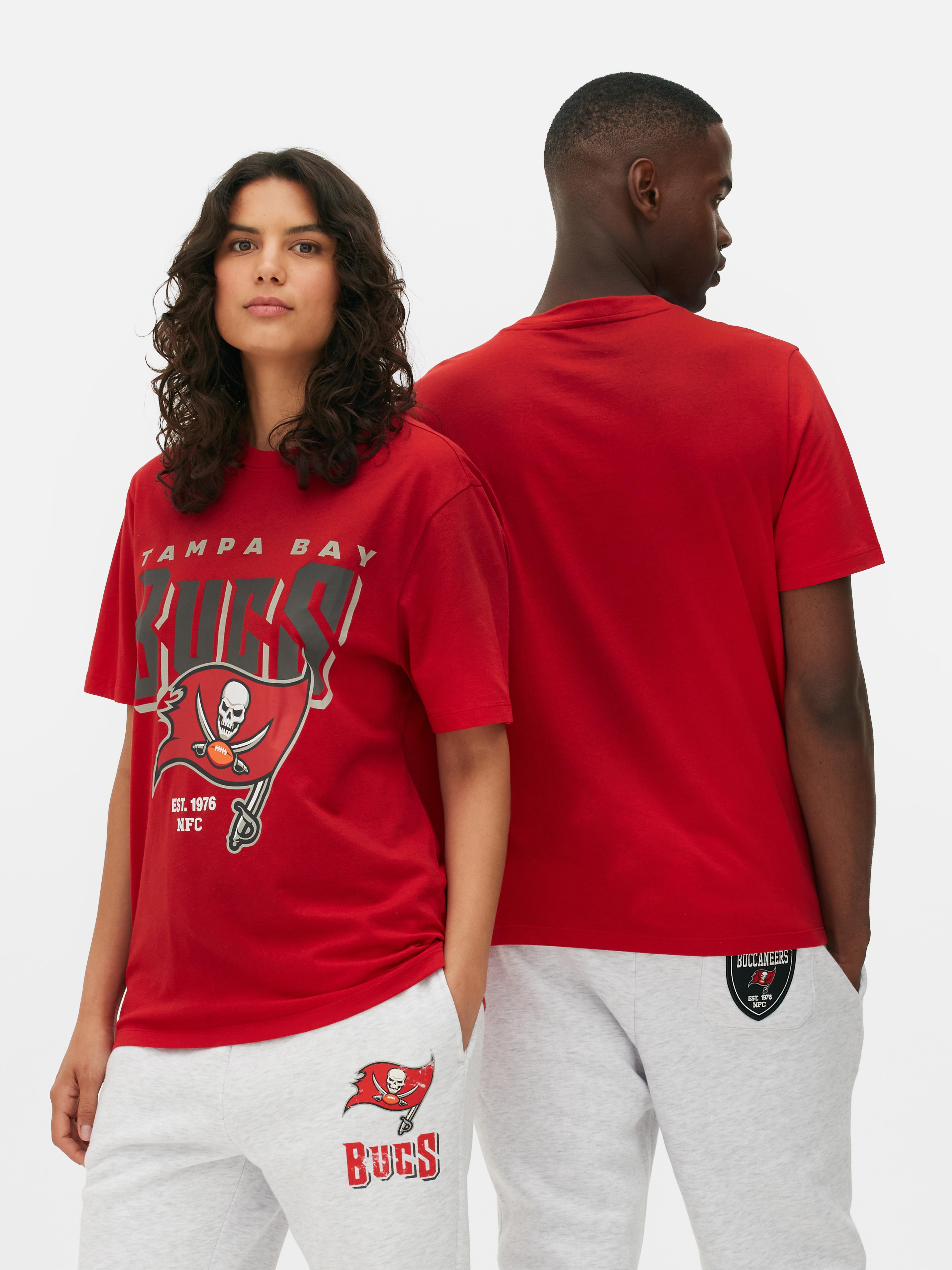 NFL Tampa Bay Buccaneers Graphic T-Shirt