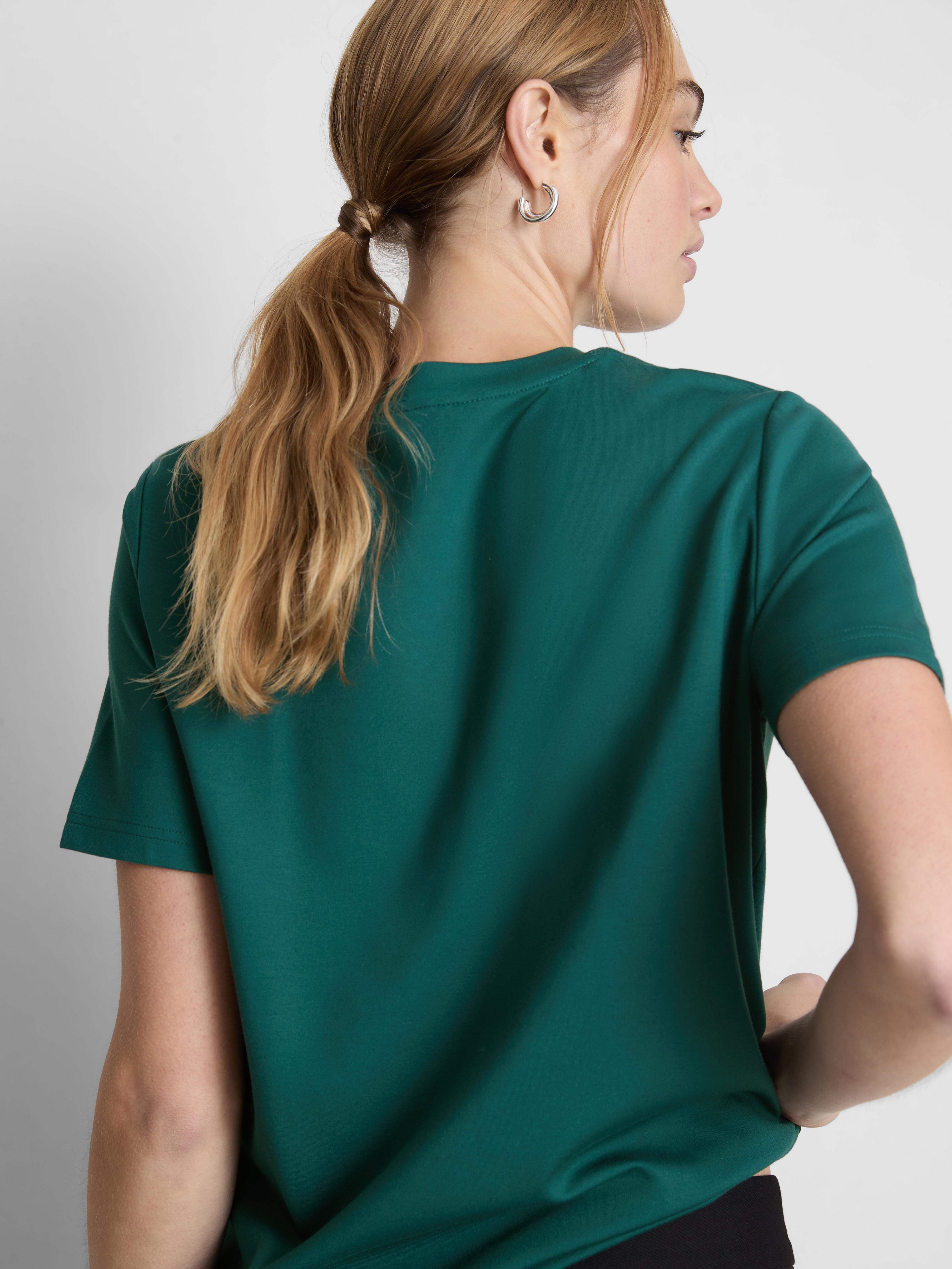 The Edit Ultimate Tee